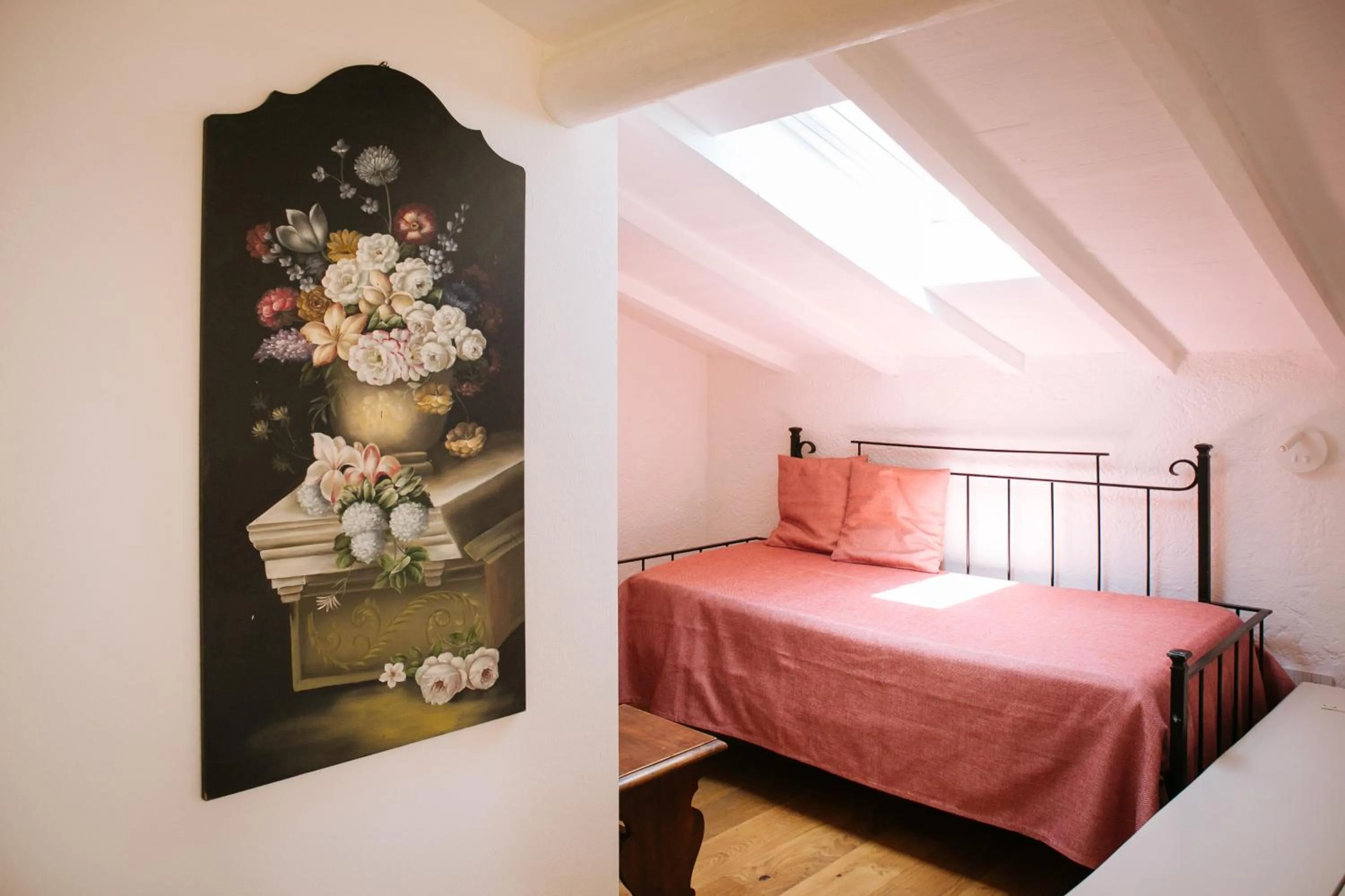 View (from property/room), Bed in Domus Socolatae Residenza d'Epoca Charming B&B - Adults Only