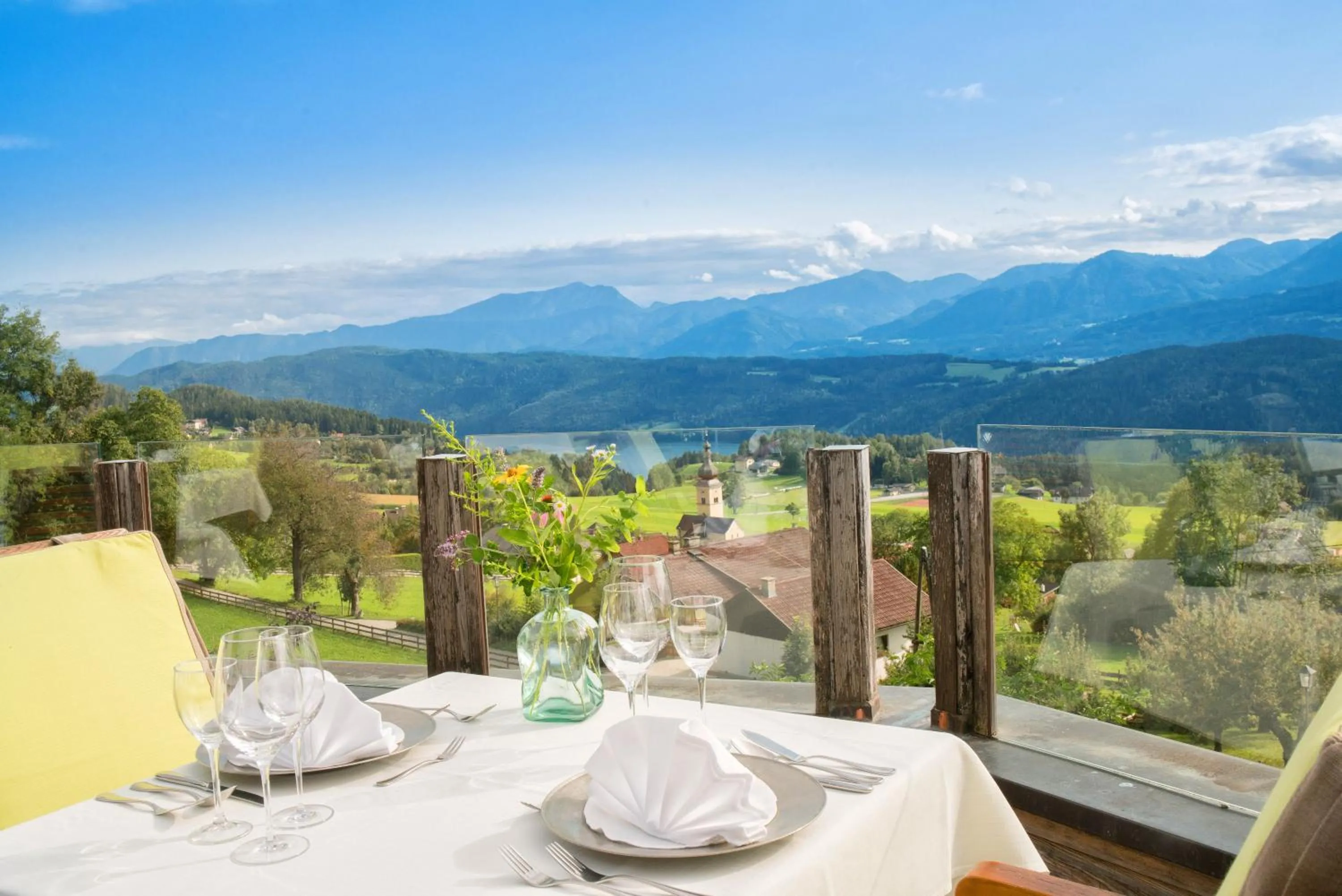 Lake view in Naturhotel Alpenrose