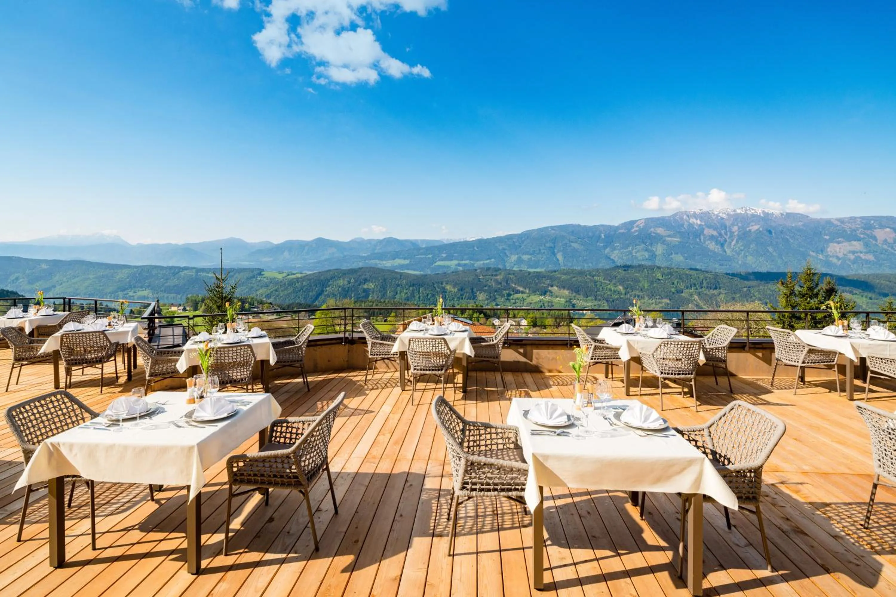 Property building in Naturhotel Alpenrose