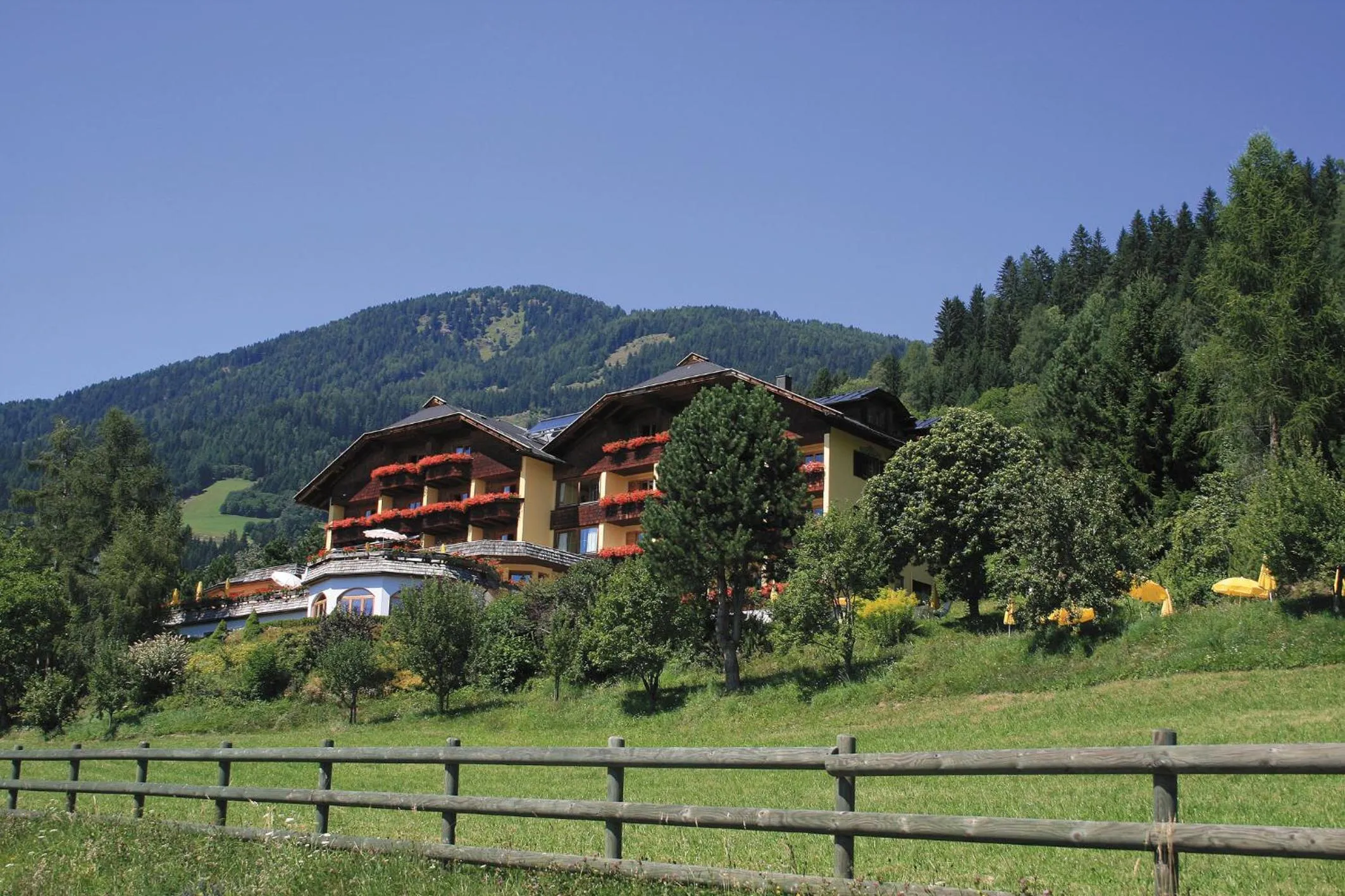 Facade/entrance in Naturhotel Alpenrose