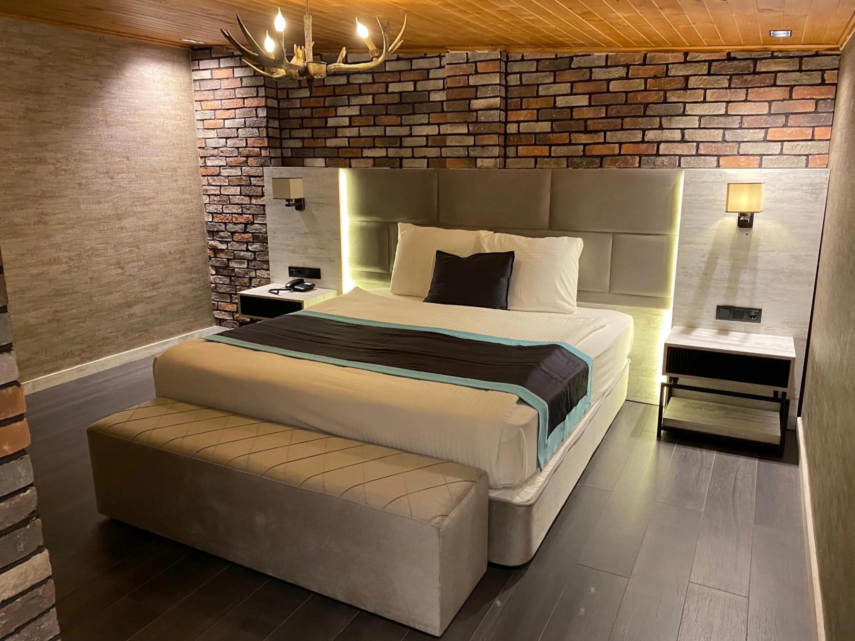 Bedroom, Bed in Elifim Resort Hotel