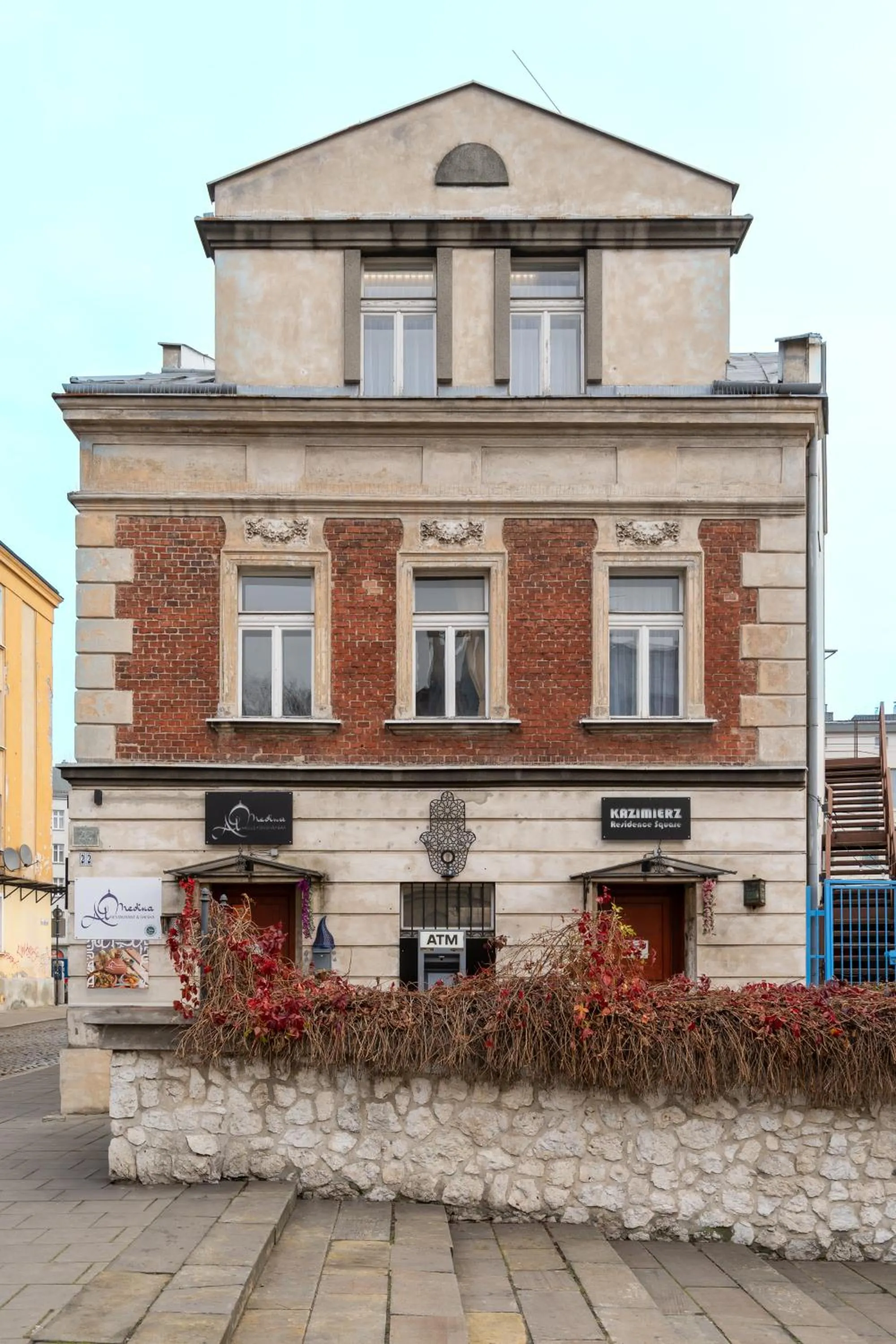 Property building in Kazimierz Residence Square