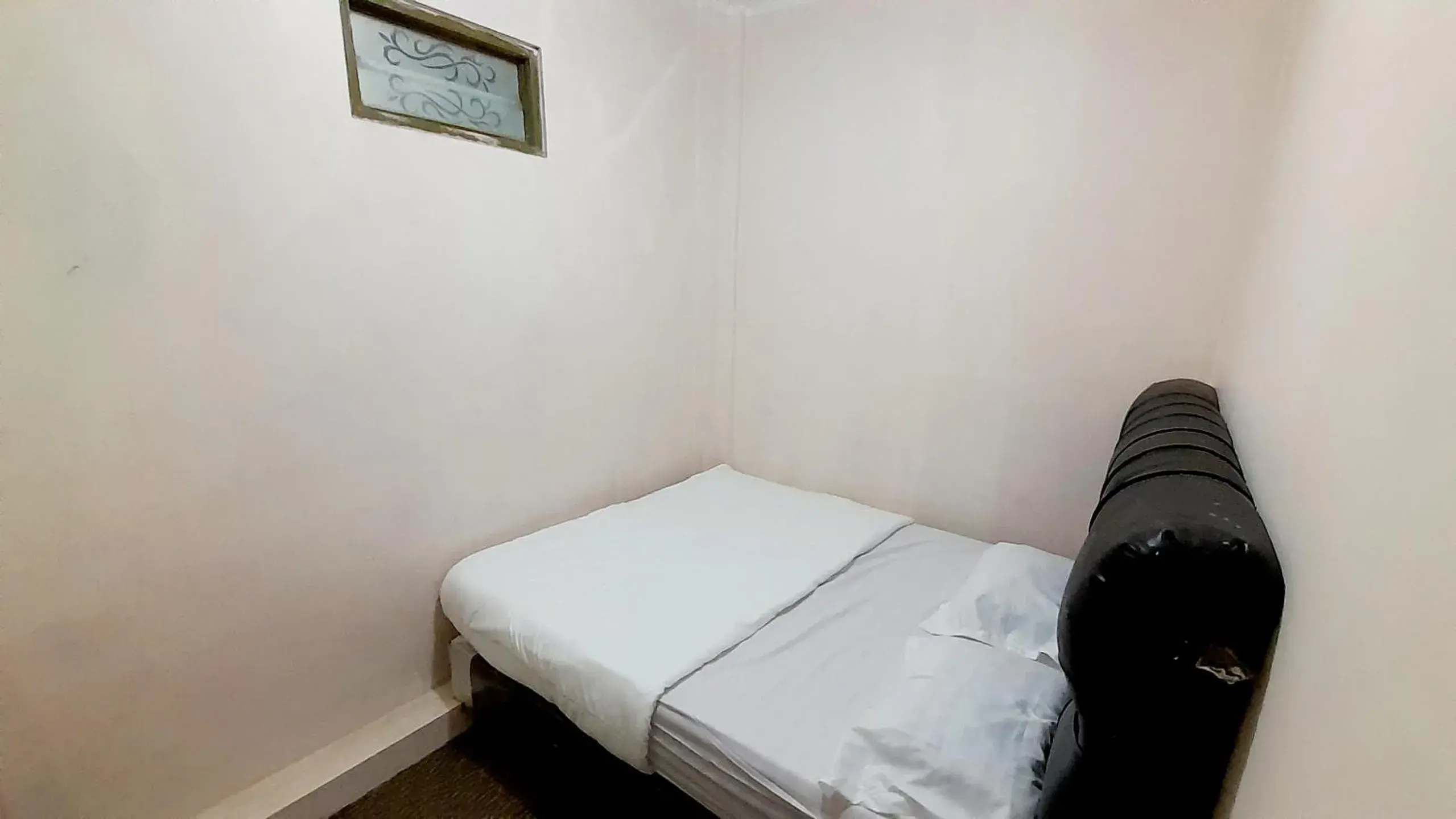 Bed in Homestay Merpati Dieng Syariah RedPartner Bed in Homestay Merpati Dieng Syariah RedPartner