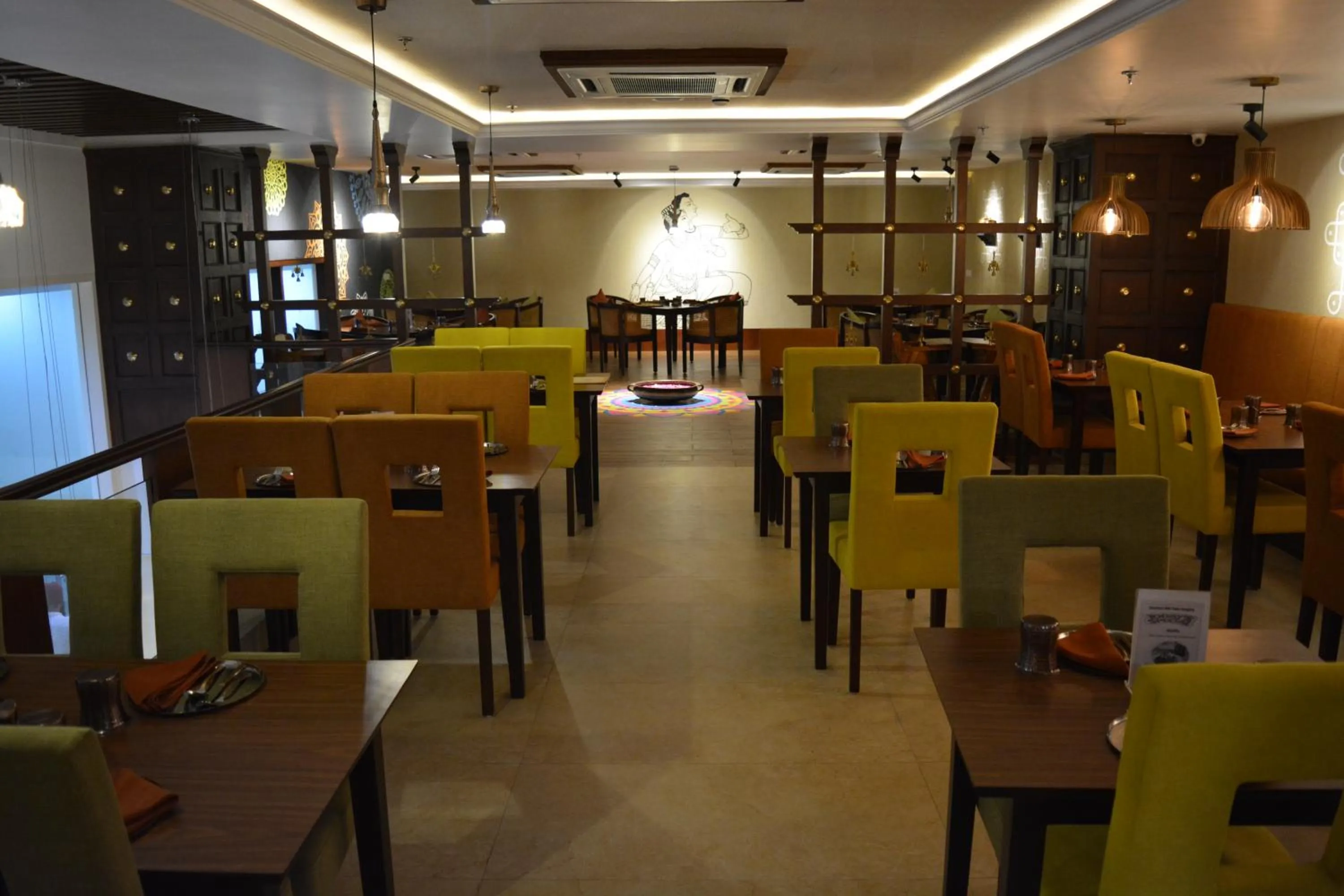 Restaurant/places to eat in Comfort Inn Tulip Heights