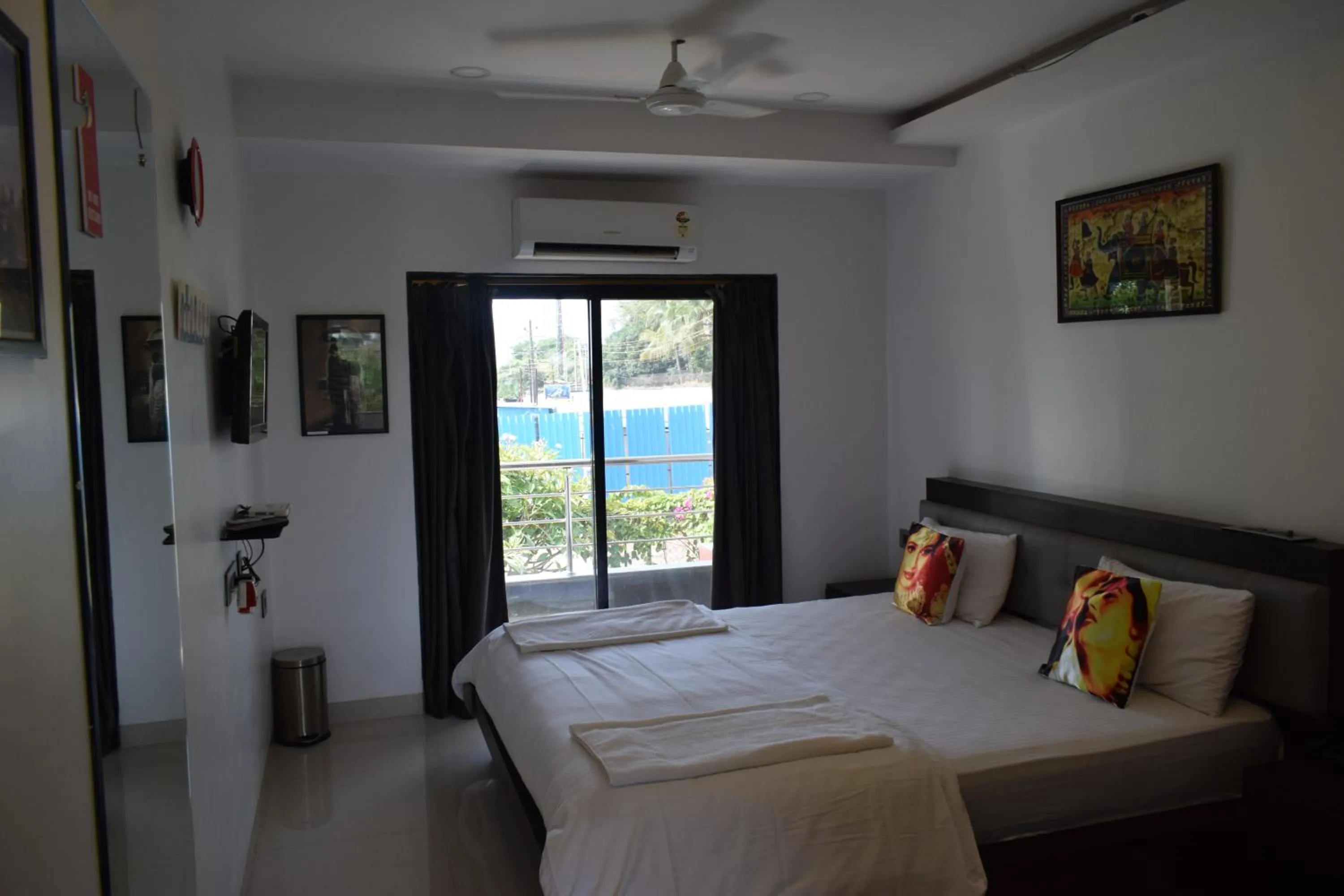 Photo of the whole room, Bed in Athi Resorts