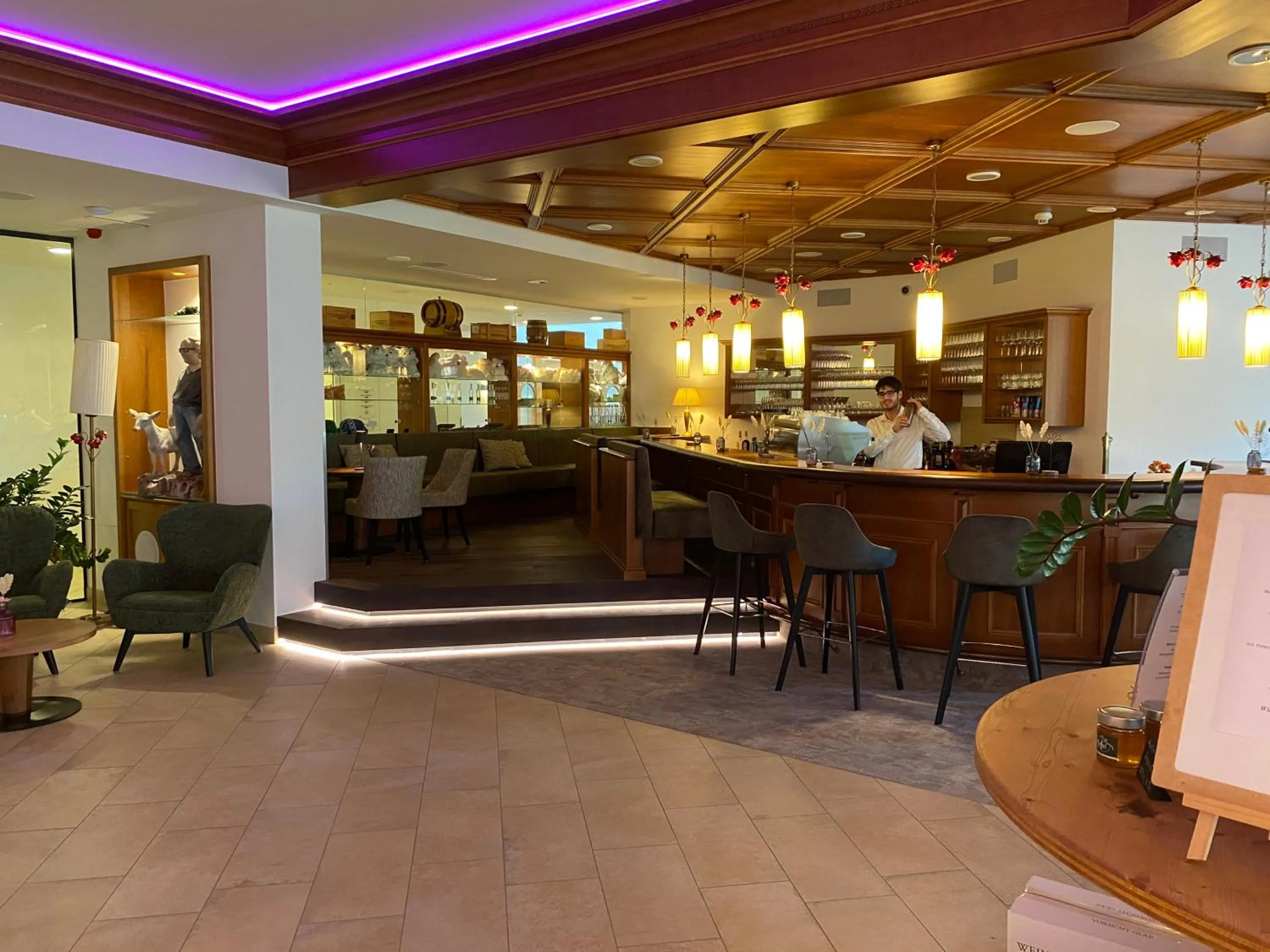 Restaurant/places to eat in Gartenhotel & Weingut Pfeffel Dürnstein