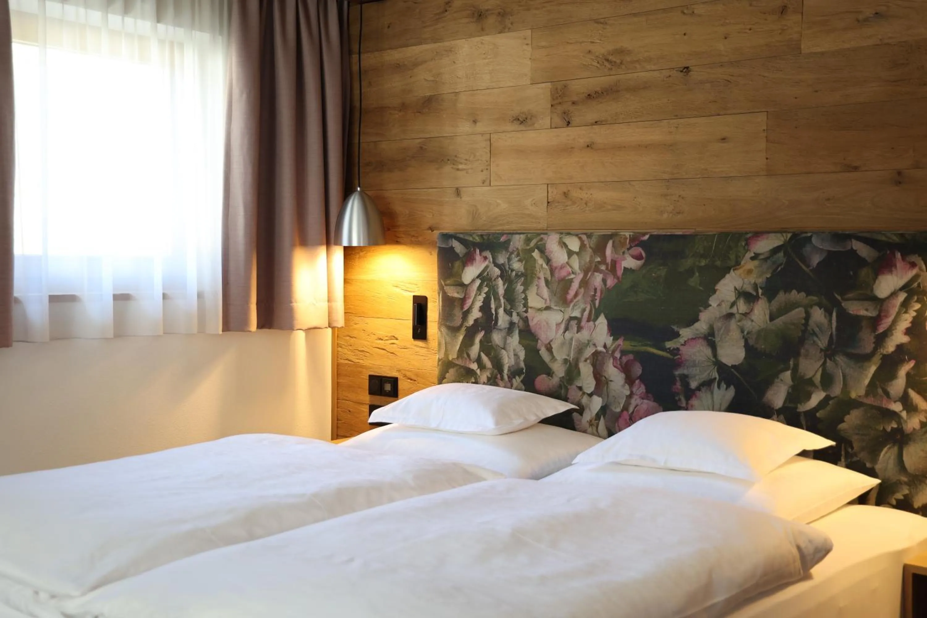 Photo of the whole room, Bed in Hotel Garni Glockenstuhl