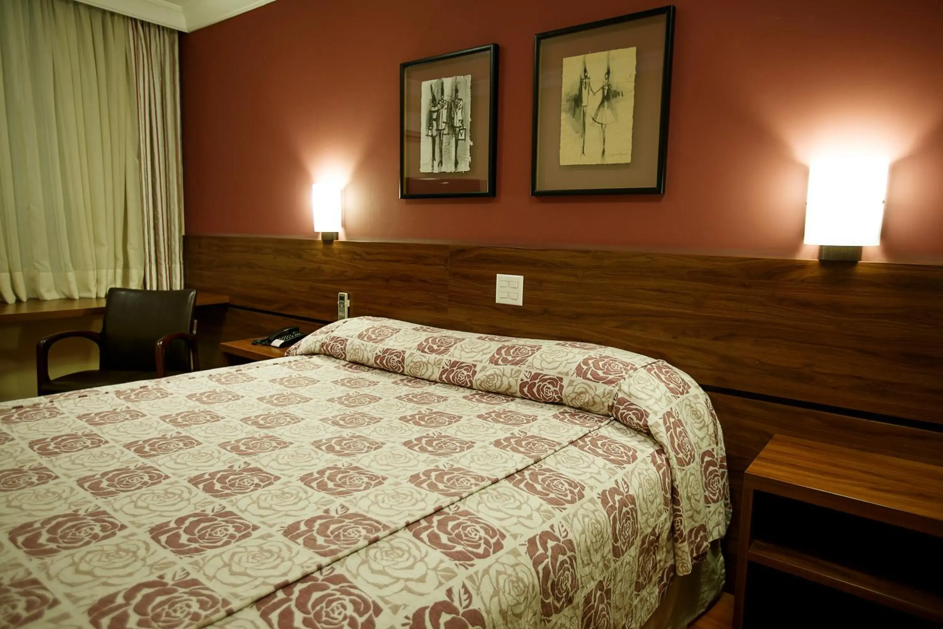 Bed in Eston Hotel - LOCALIZAÇÃO CENTRAL PRIVILEGIADA -PET FRIENDLY Bed in Eston Hotel - LOCALIZAÇÃO CENTRAL PRIVILEGIADA -PET FRIENDLY