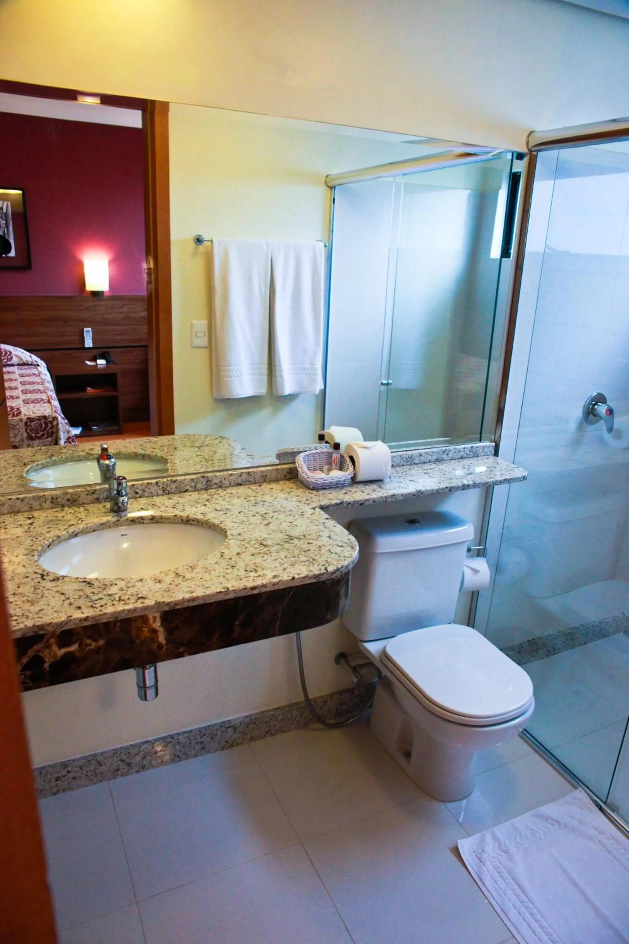 Eston Hotel - LOCALIZAÇÃO CENTRAL PRIVILEGIADA -PET FRIENDLY