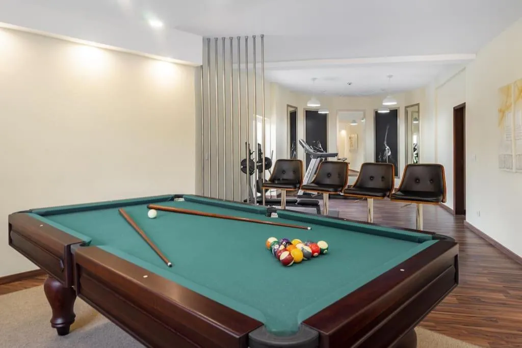 Billiard in Villa Arade Riverside - Jacuzzi and Heated Pool by AlgarStays