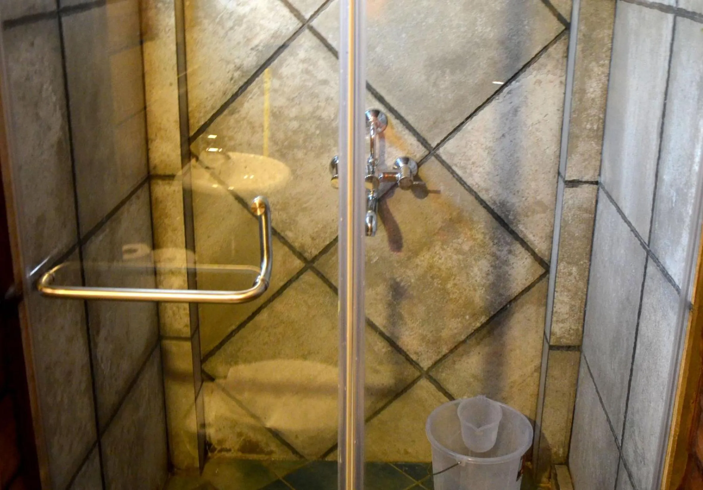 Shower in Little India Beach Cottages