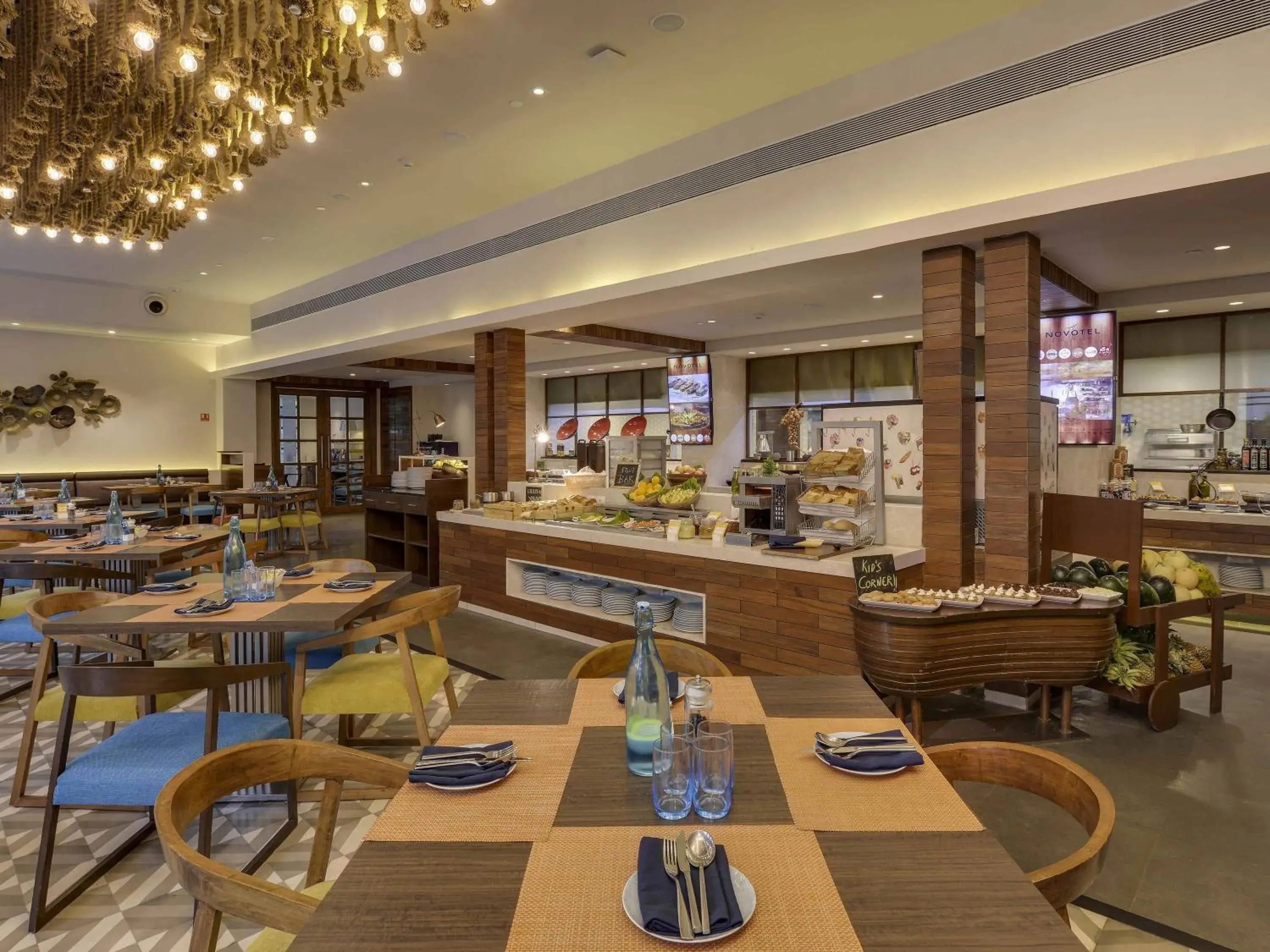 Restaurant/places to eat in Novotel Goa Candolim Restaurant/places to eat in Novotel Goa Candolim