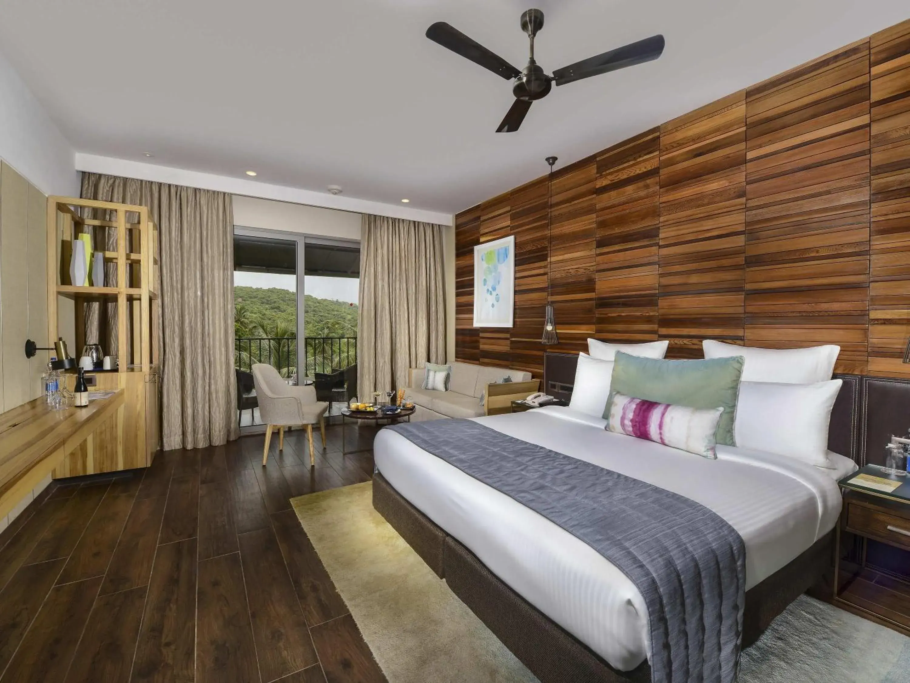 Bedroom, Bed in Novotel Goa Candolim Bedroom, Bed in Novotel Goa Candolim