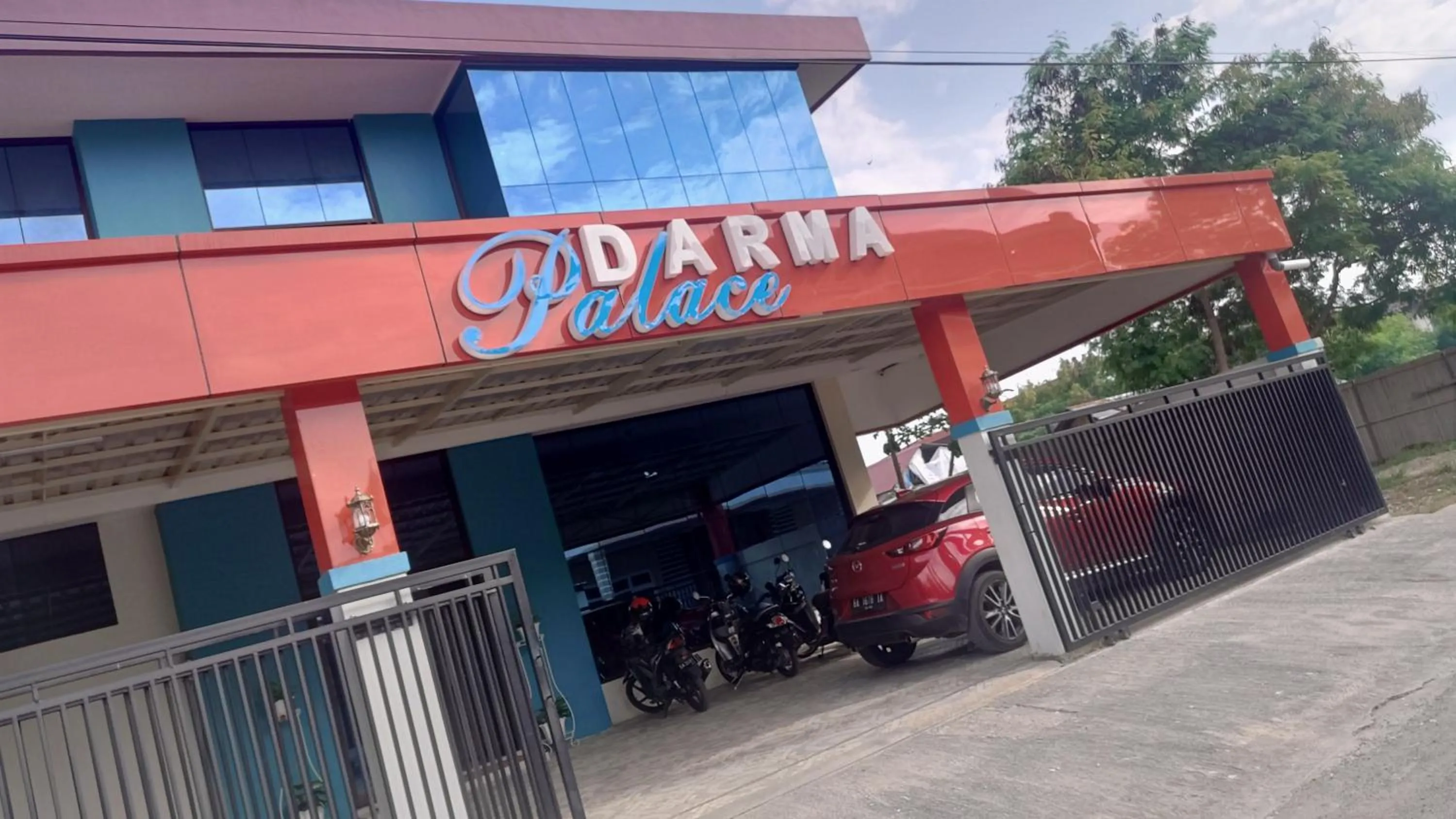 Darma Palace Syariah