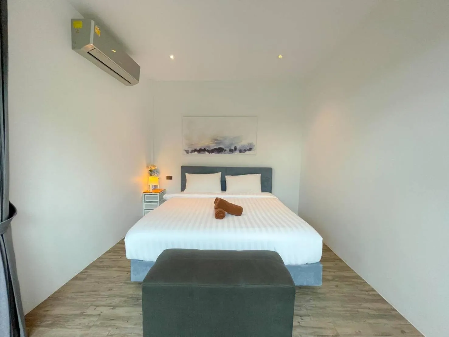 Photo of the whole room, Bed in Krin Resort