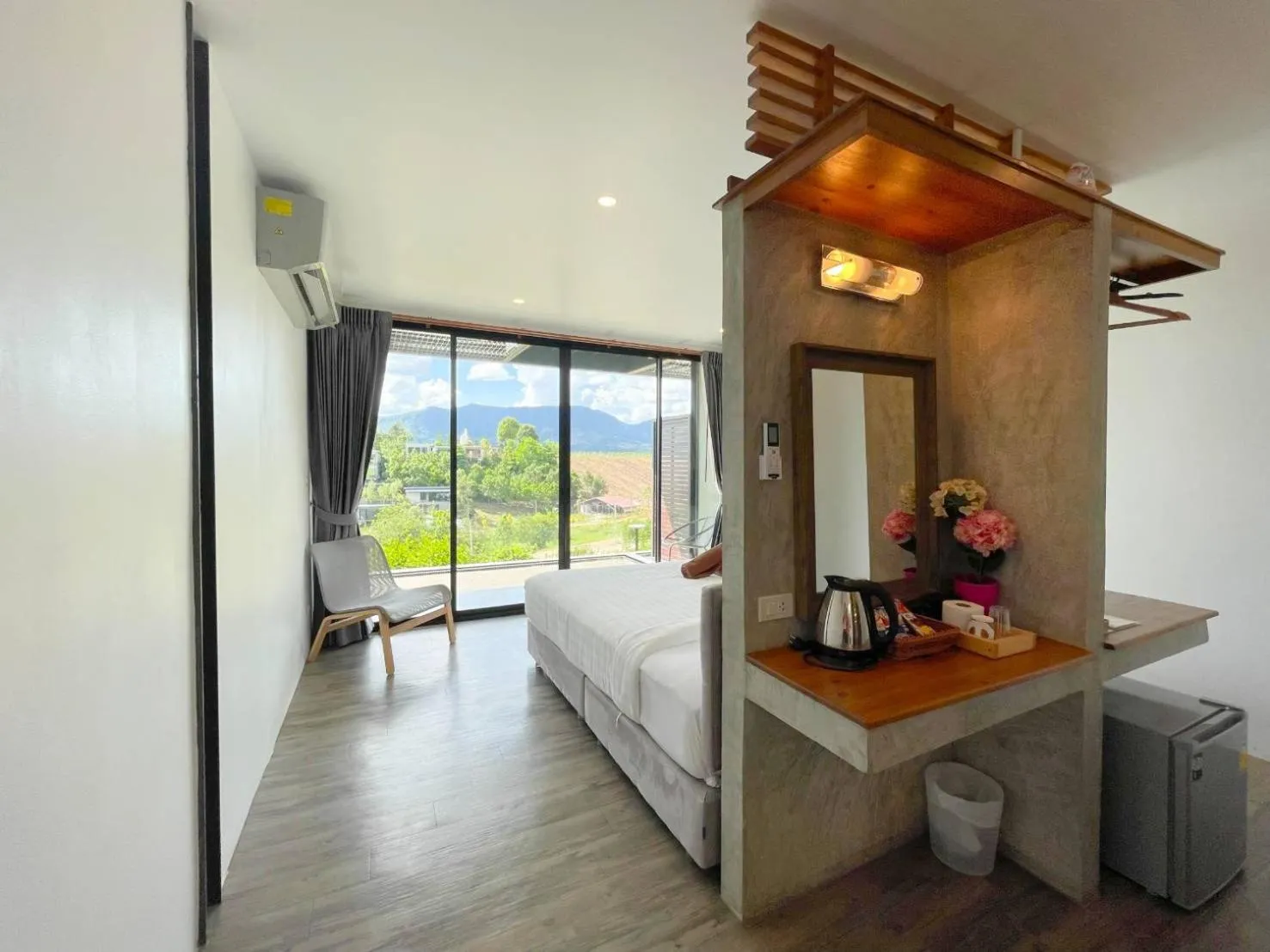 Bedroom, Bed in Krin Resort