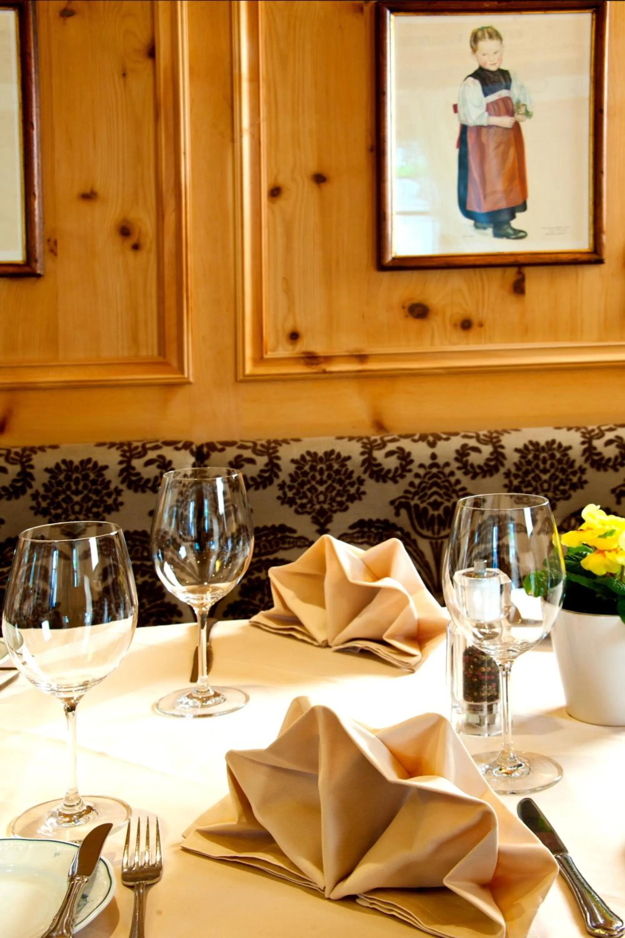 Restaurant/places to eat in Hotel Bierwirt