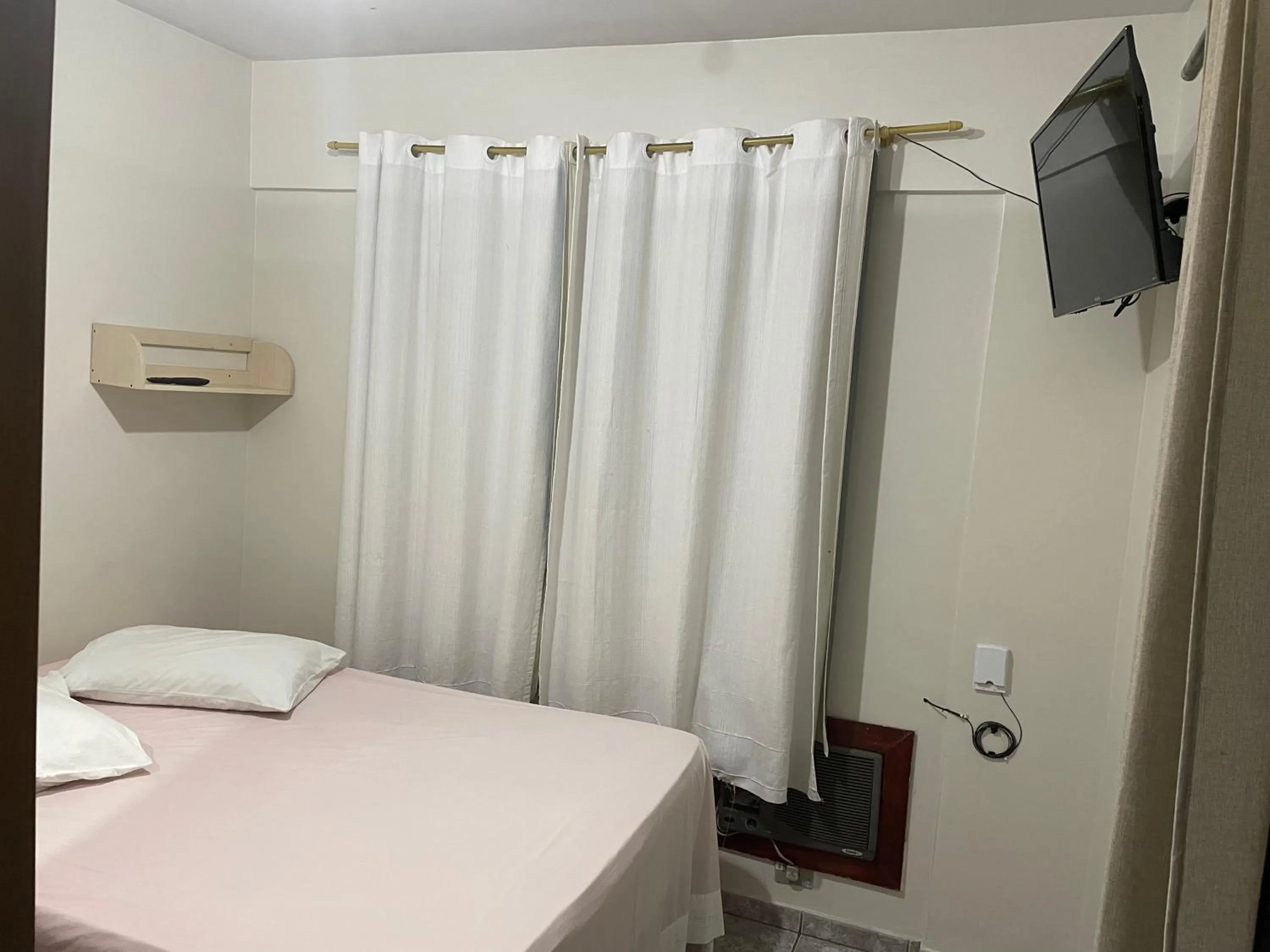 Bed in Flat Golden Thermas Residence