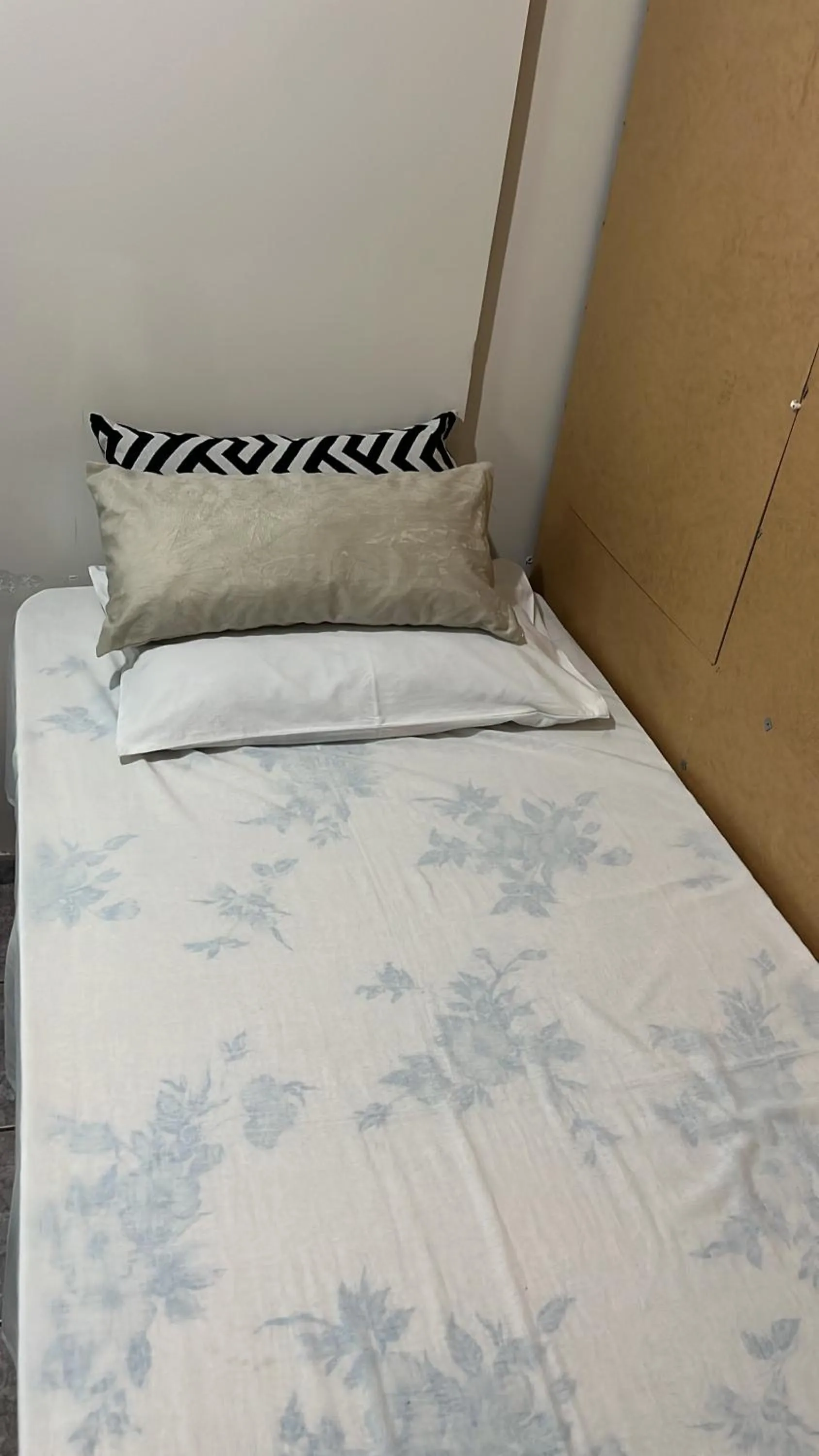 Bed in Flat Golden Thermas Residence