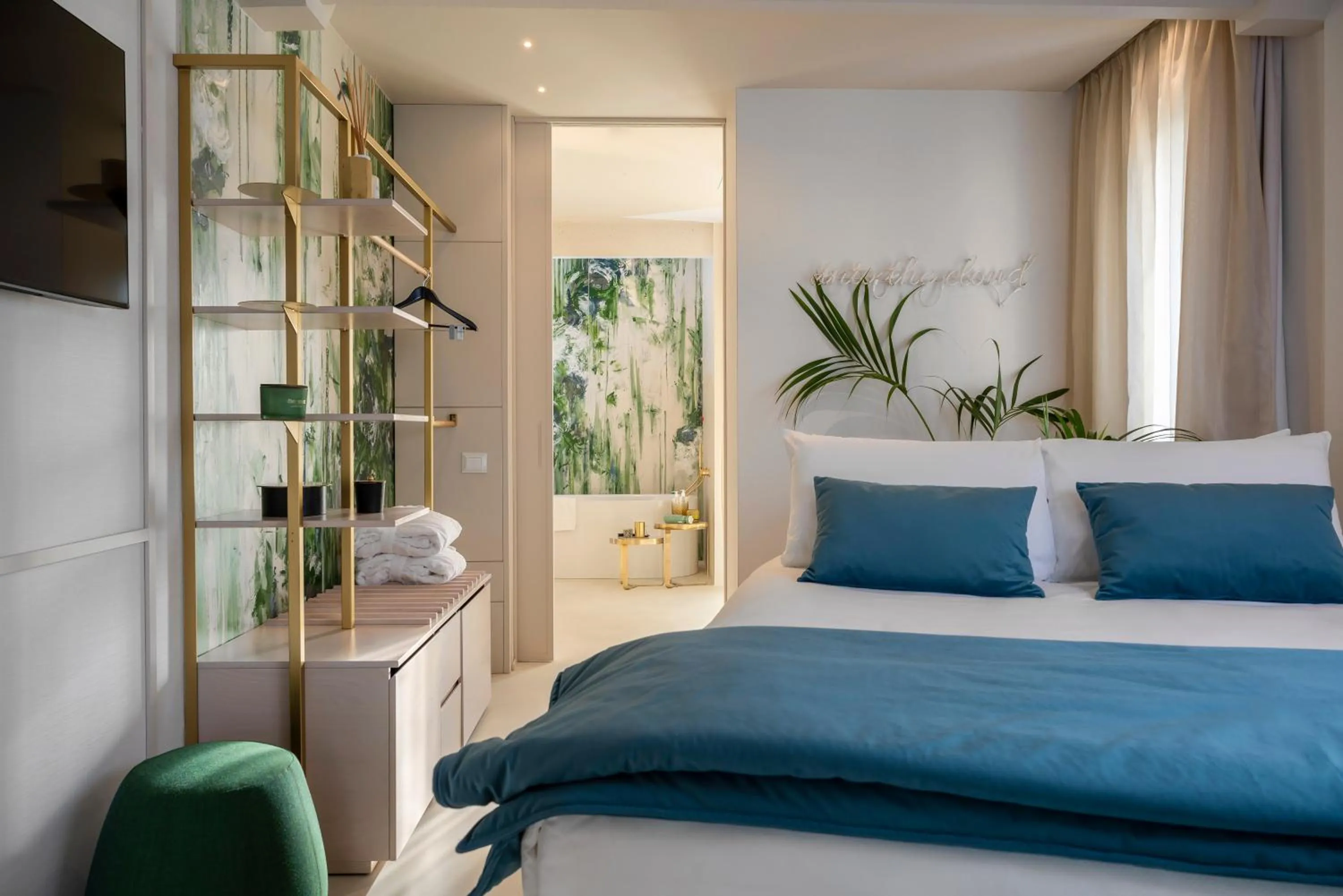 Bedroom, Bed in Demo Hotel Design Emotion