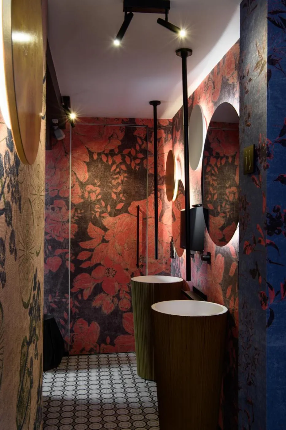 Bathroom in Demo Hotel Design Emotion