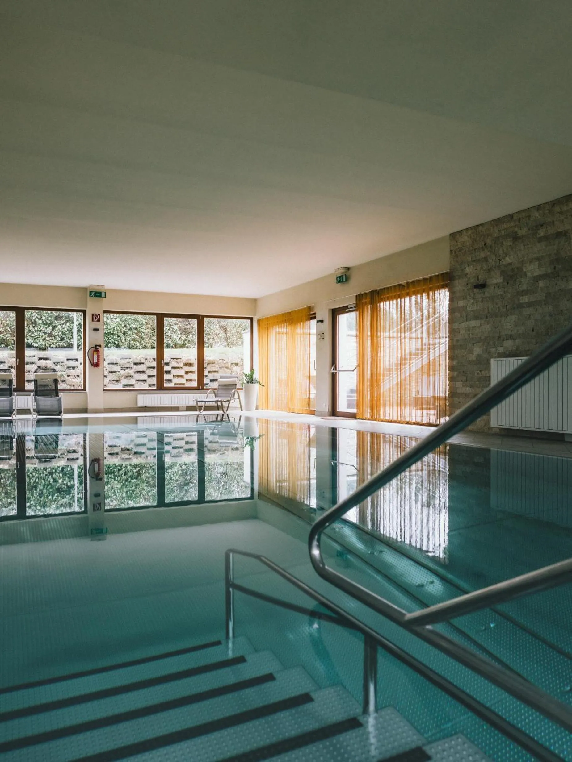 Swimming pool in Simon - das Vitalhotel