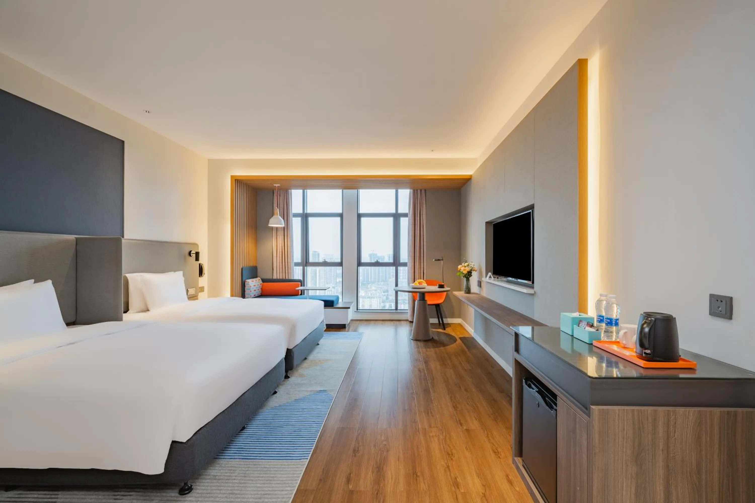 Photo of the whole room, Bed in Holiday Inn Express Nanning Jiangnan by IHG