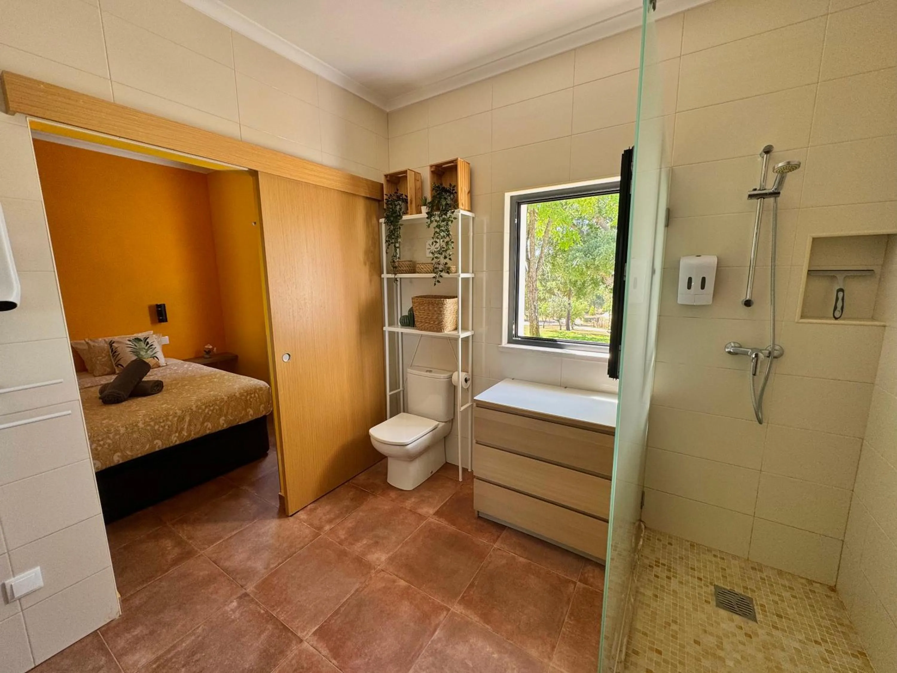 Shower, Bed in DoAguaBoa