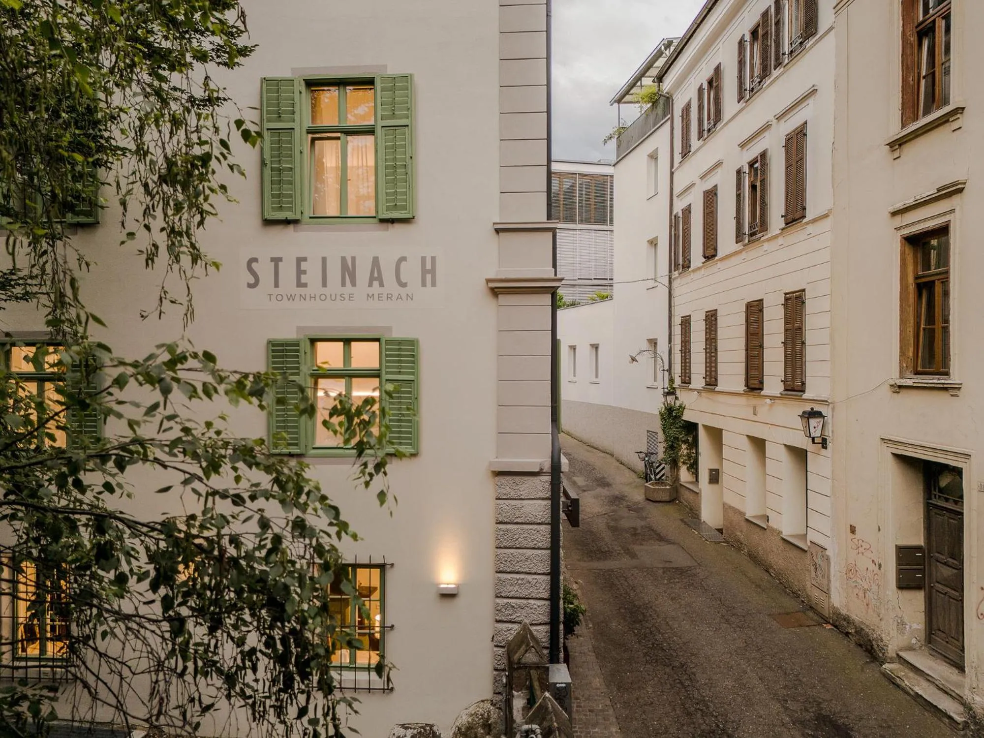 Property building in Steinach Townhouse Meran