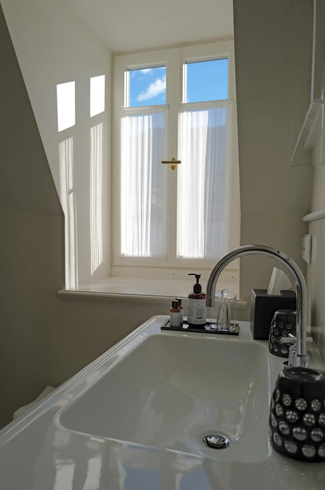 Bathroom in Steinach Townhouse Meran