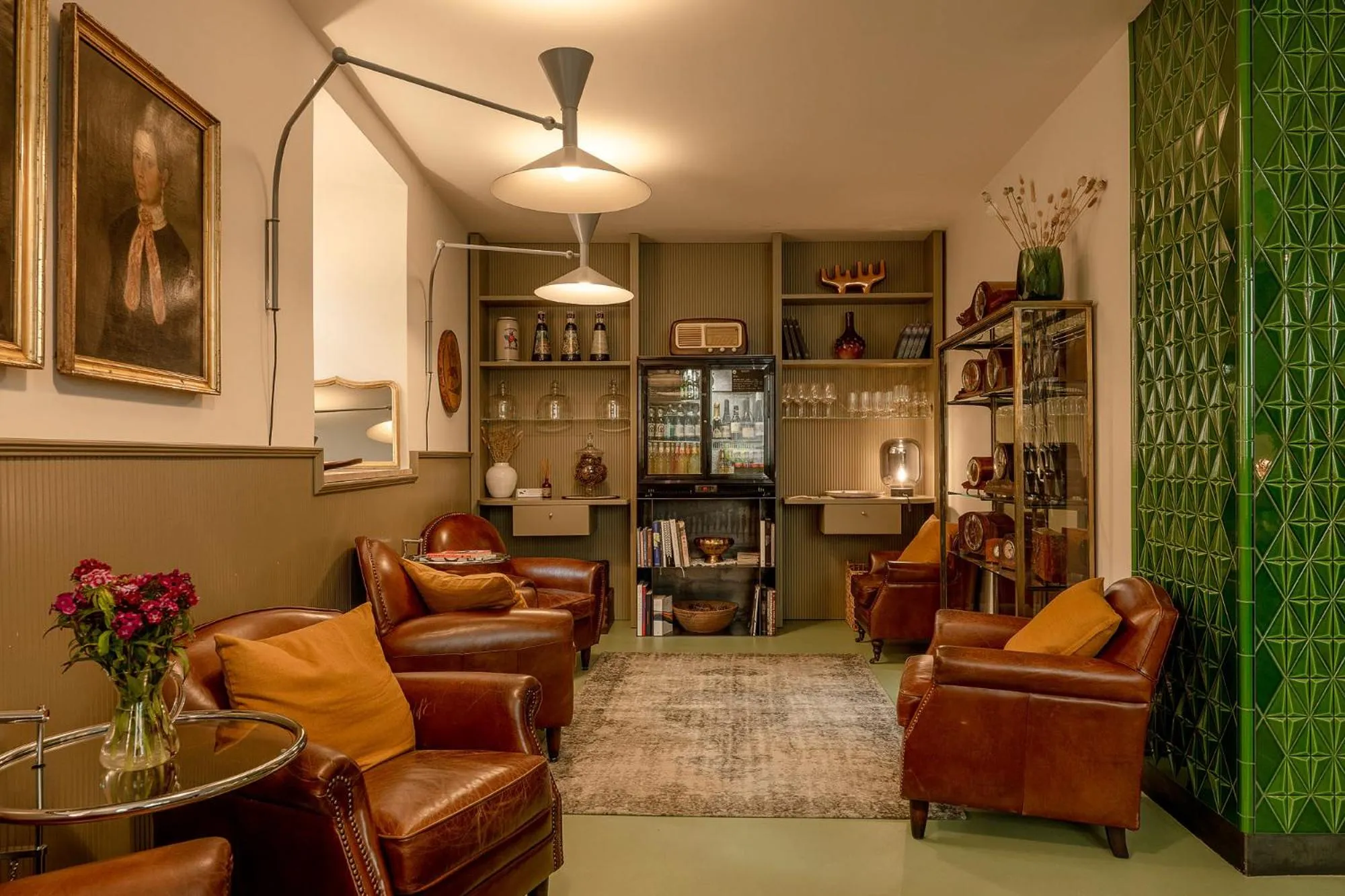 Lounge or bar in Steinach Townhouse Meran