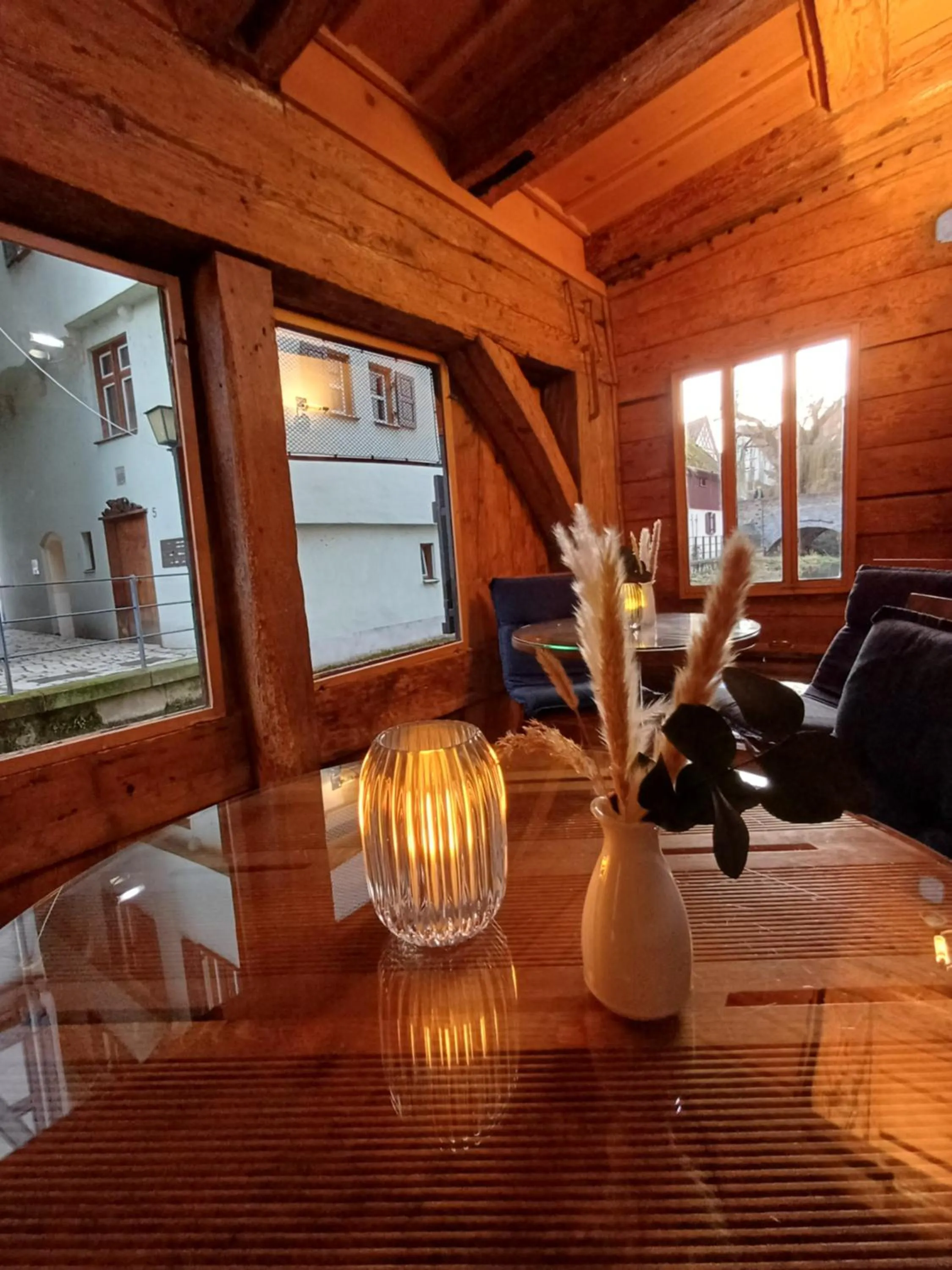 Seating area in Schiefes Haus