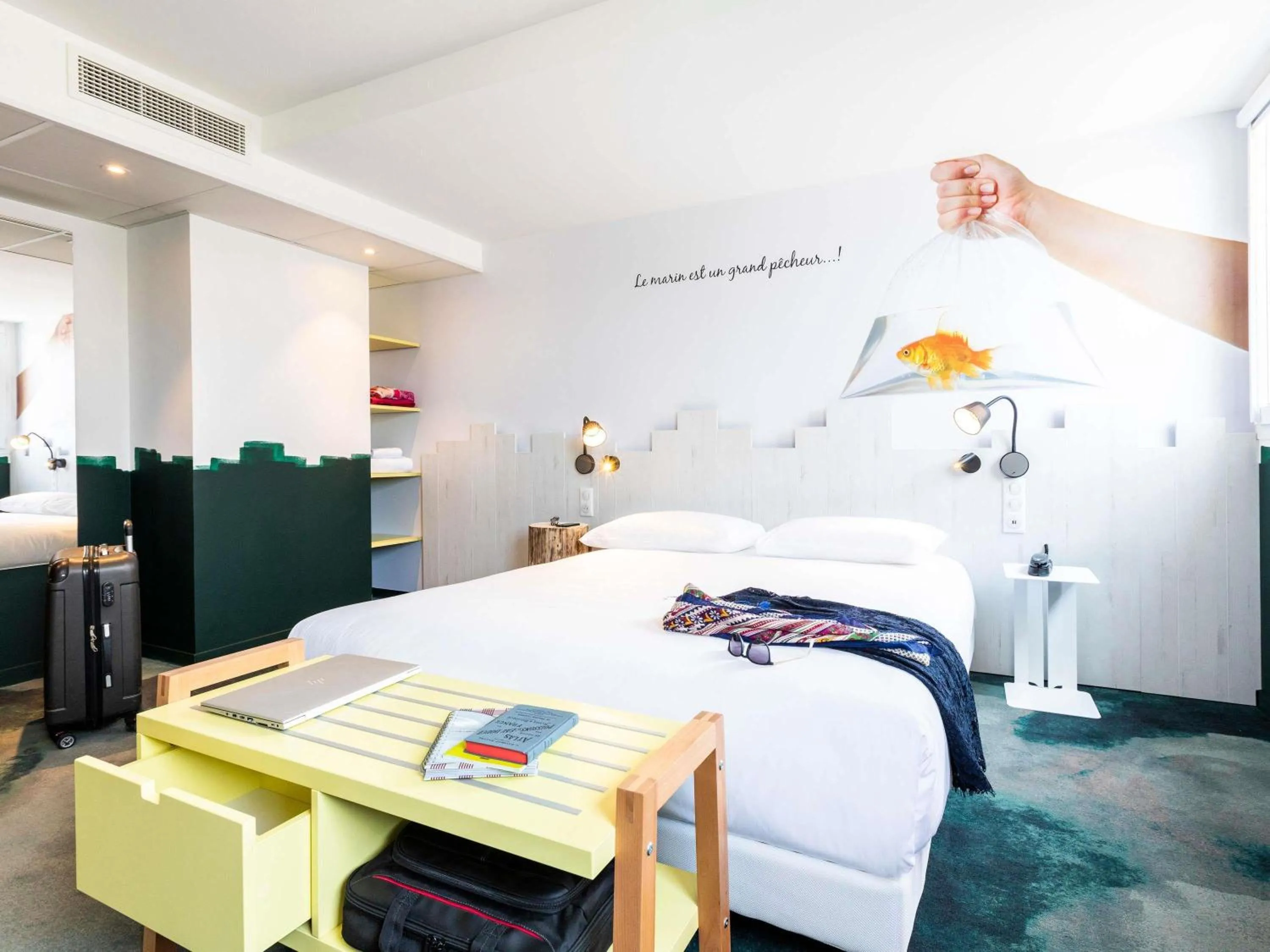 Bedroom, Bed in ibis Styles Thonon-les-Bains