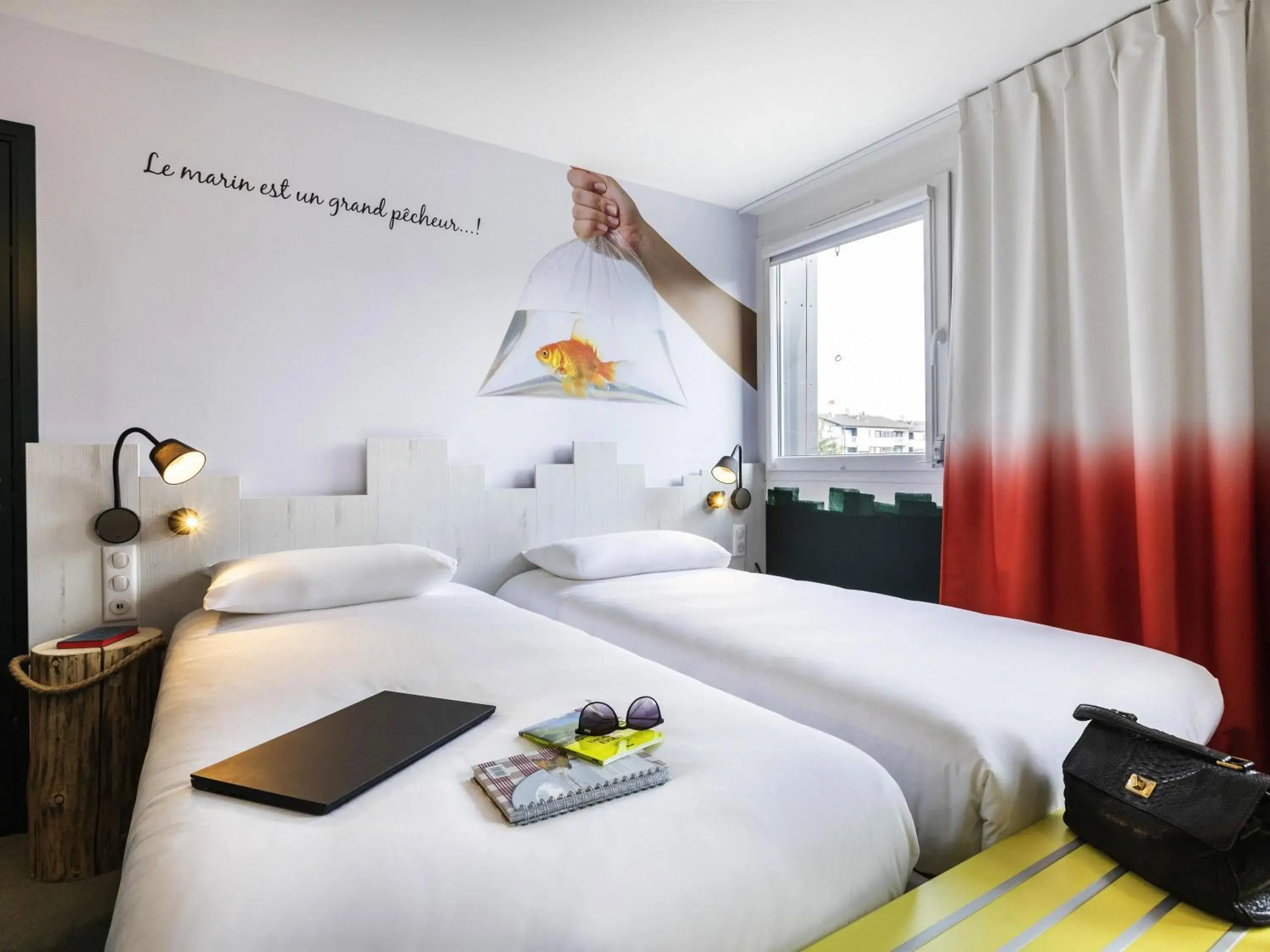 Bedroom, Bed in ibis Styles Thonon-les-Bains Bedroom, Bed in ibis Styles Thonon-les-Bains