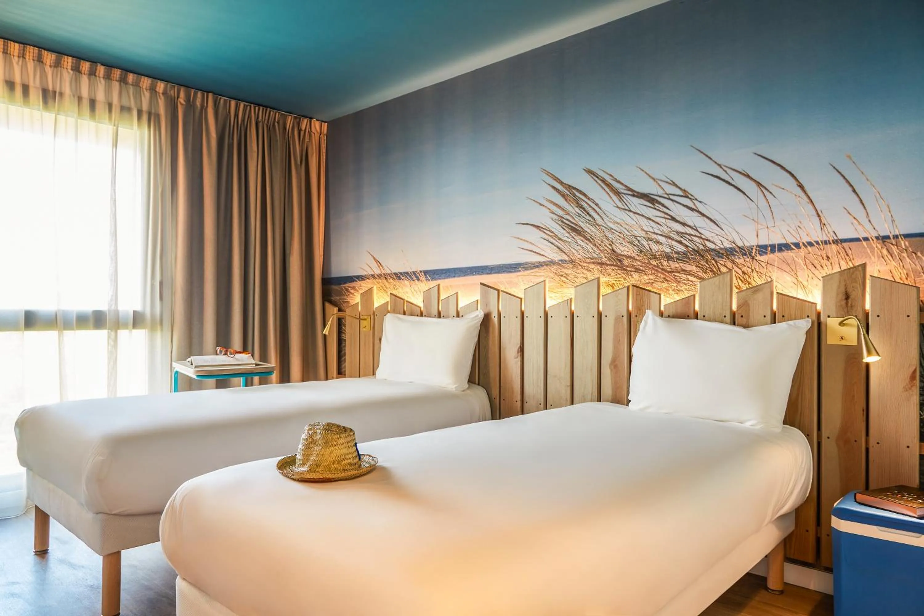 Bedroom, Bed in Ibis Styles Montpellier Aéroport Parc Des Expos