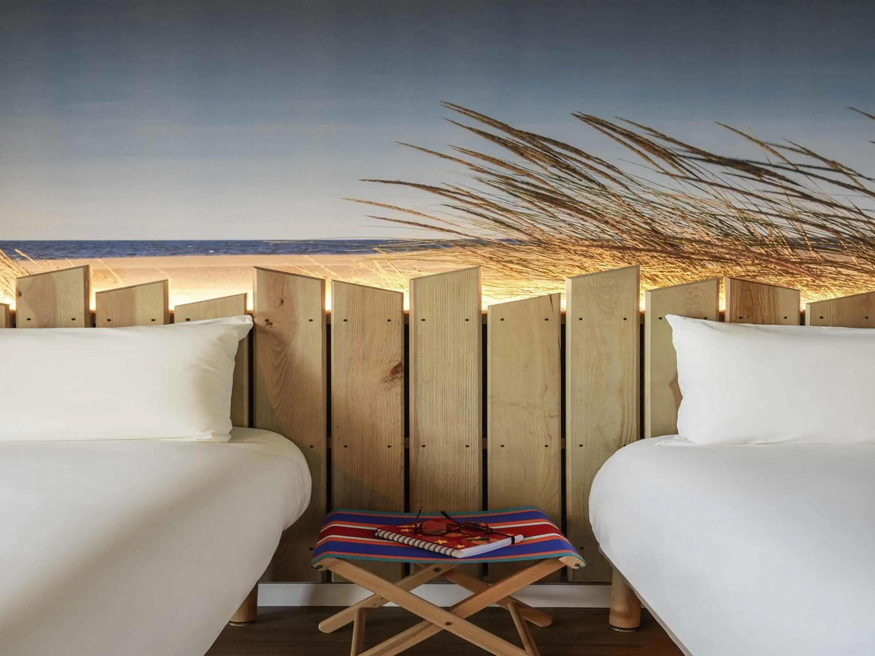 Bedroom, Bed in Ibis Styles Montpellier Aéroport Parc Des Expos Bedroom, Bed in Ibis Styles Montpellier Aéroport Parc Des Expos