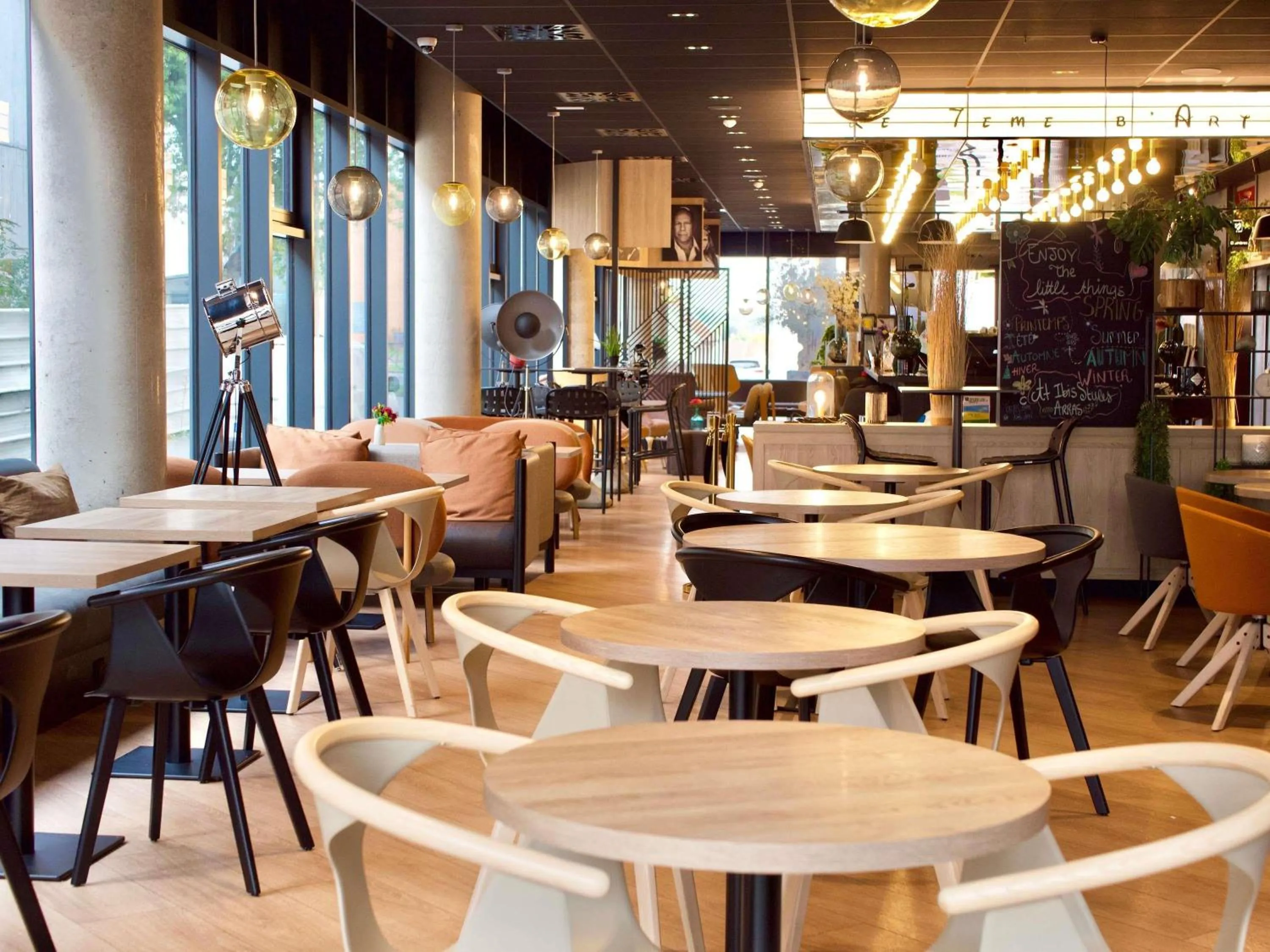 Breakfast in ibis Styles Arras Centre