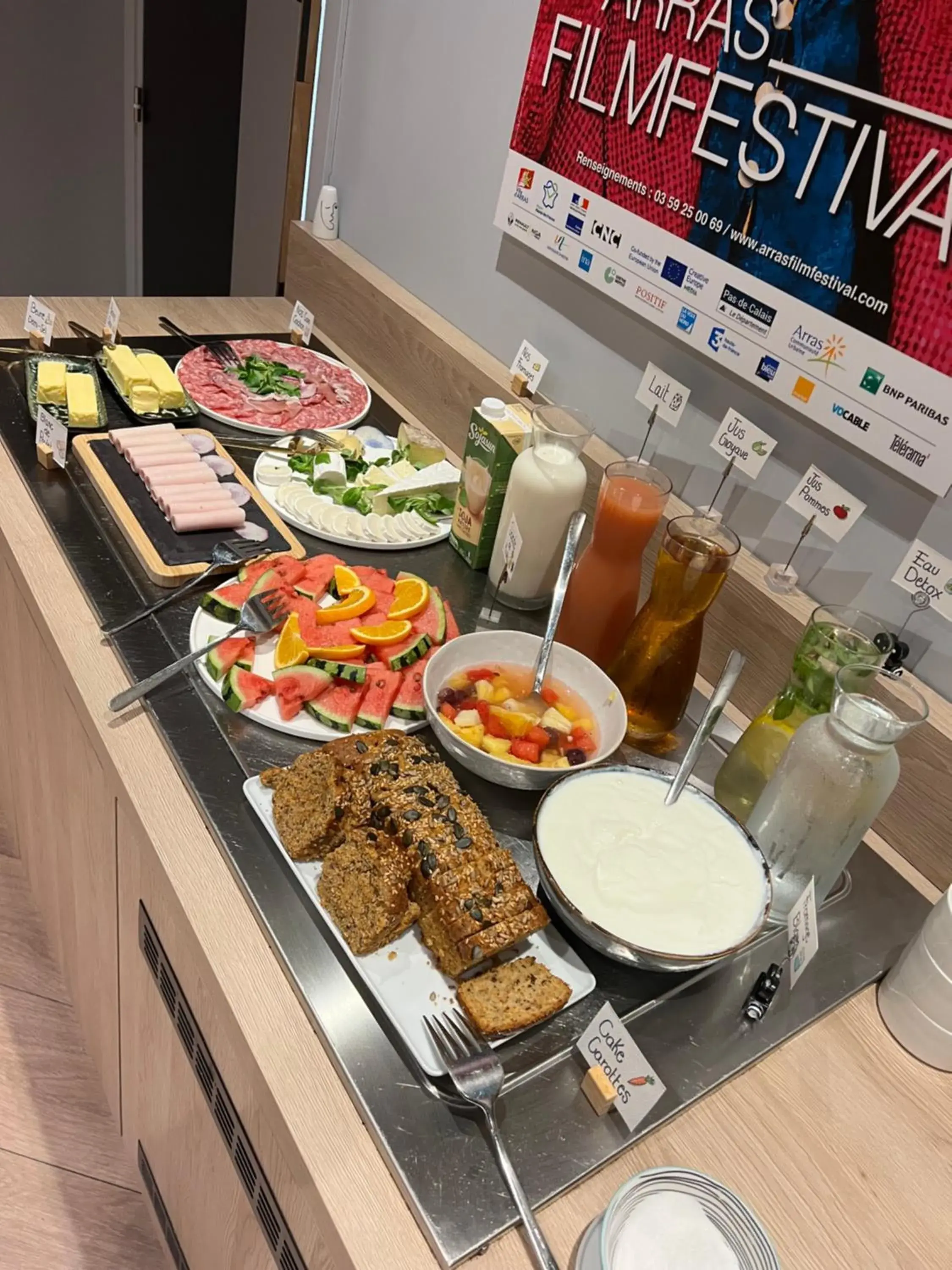 Food and drinks in ibis Styles Arras Centre Food and drinks in ibis Styles Arras Centre