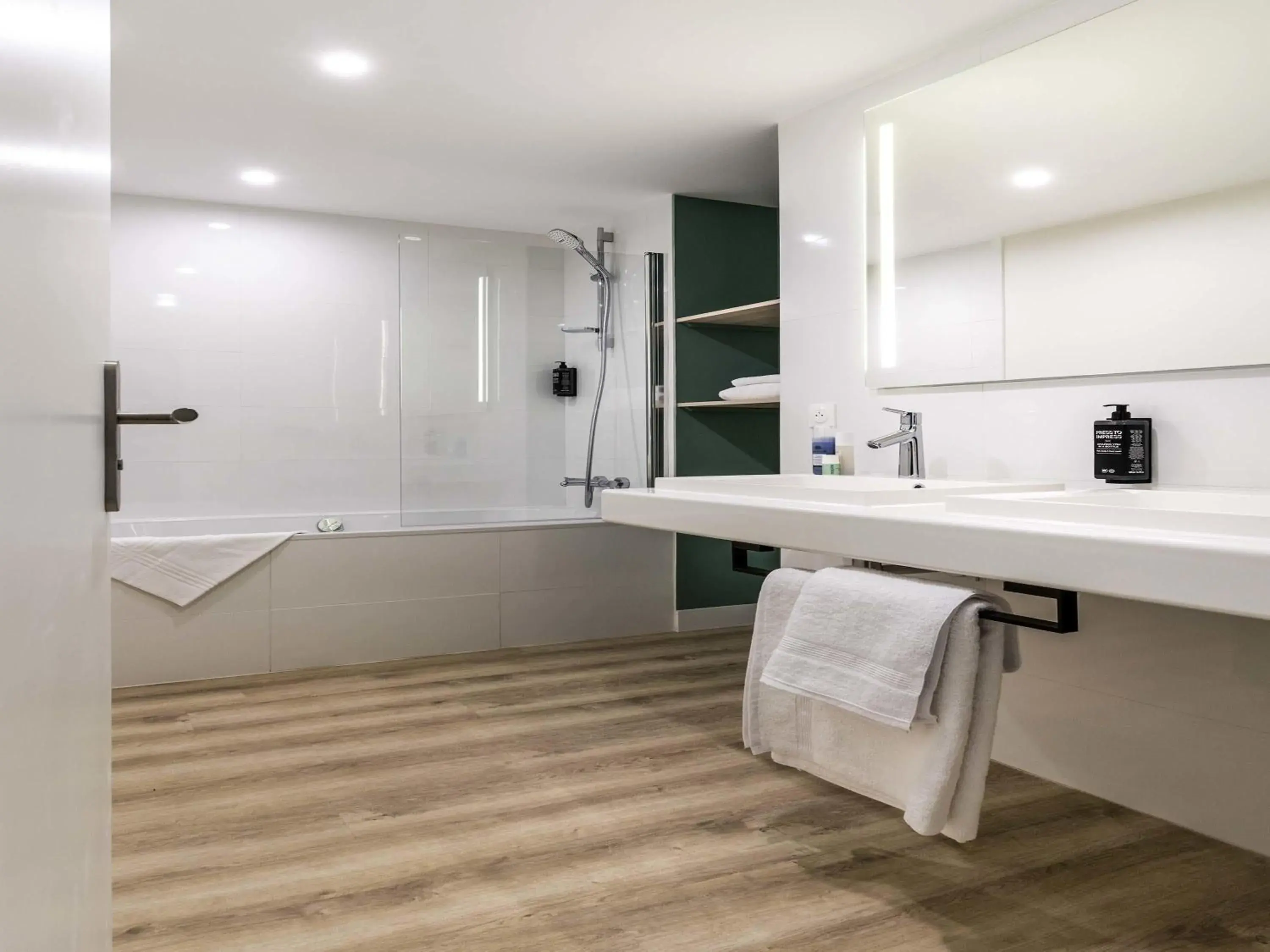 Bedroom in ibis Styles Limoges Centre Bedroom in ibis Styles Limoges Centre