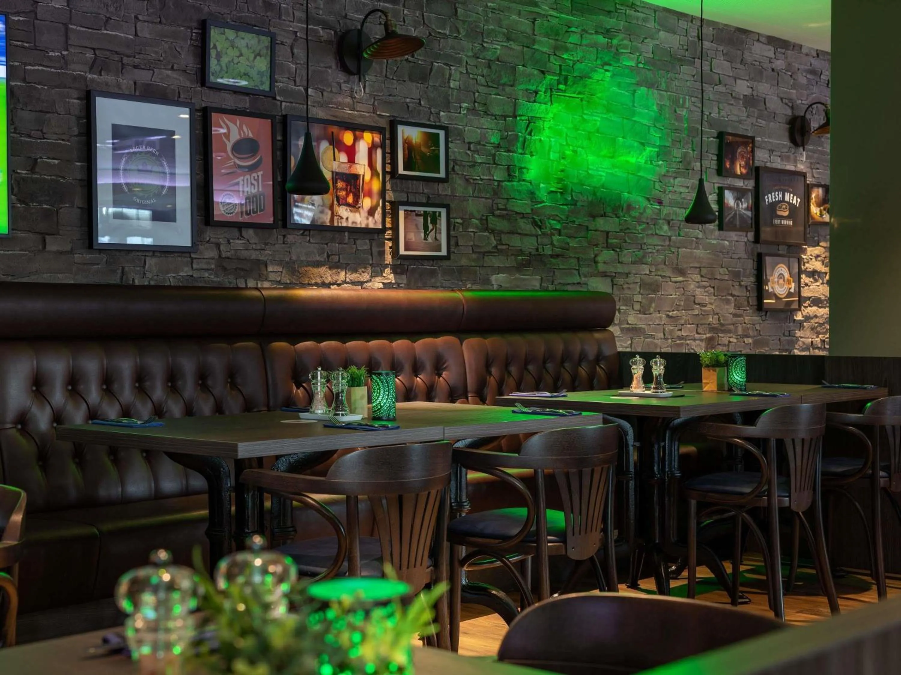 Restaurant/places to eat in ibis Styles Hamburg Barmbek