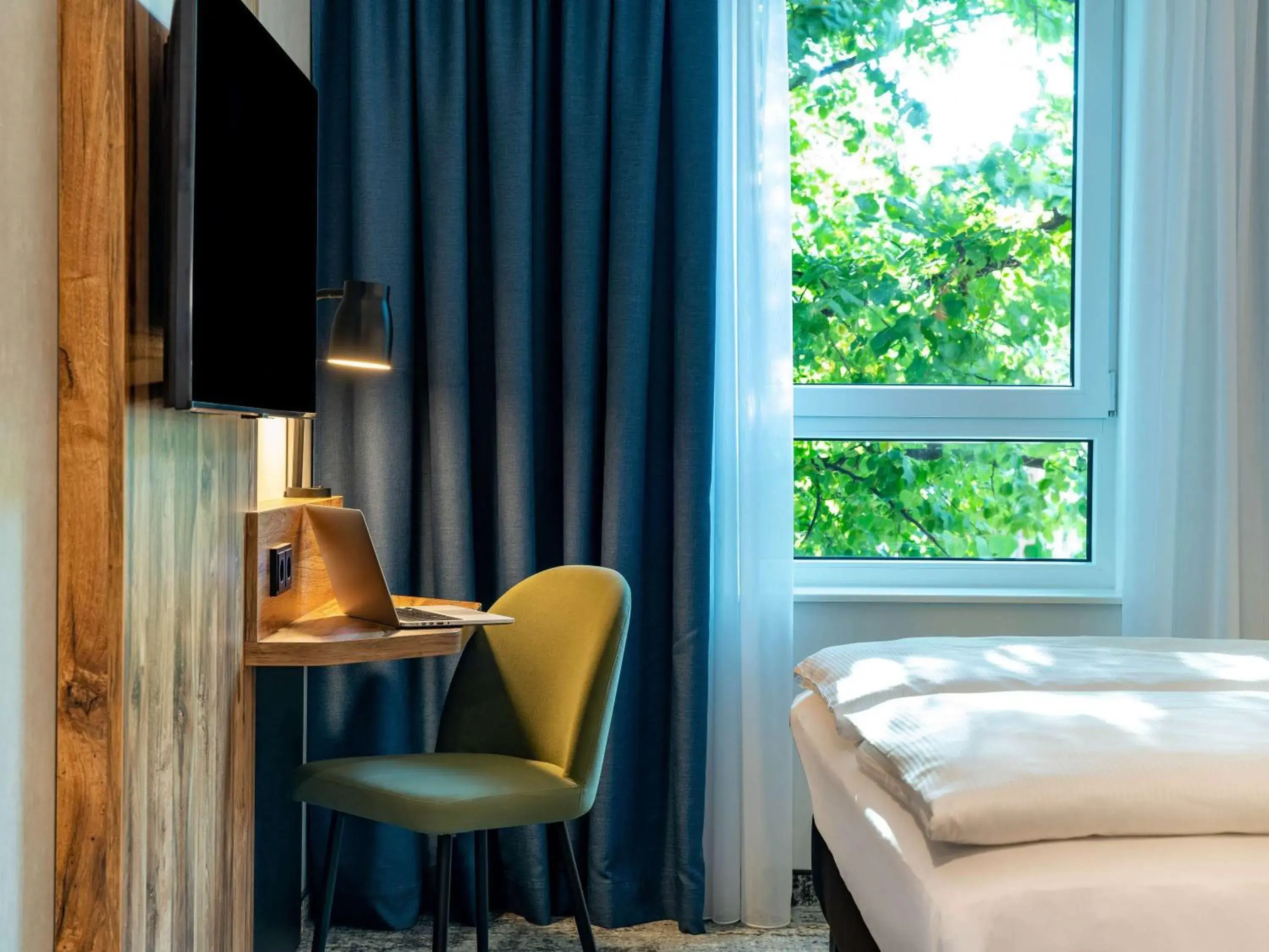 Bedroom, Bed in ibis Styles Hamburg Barmbek Bedroom, Bed in ibis Styles Hamburg Barmbek