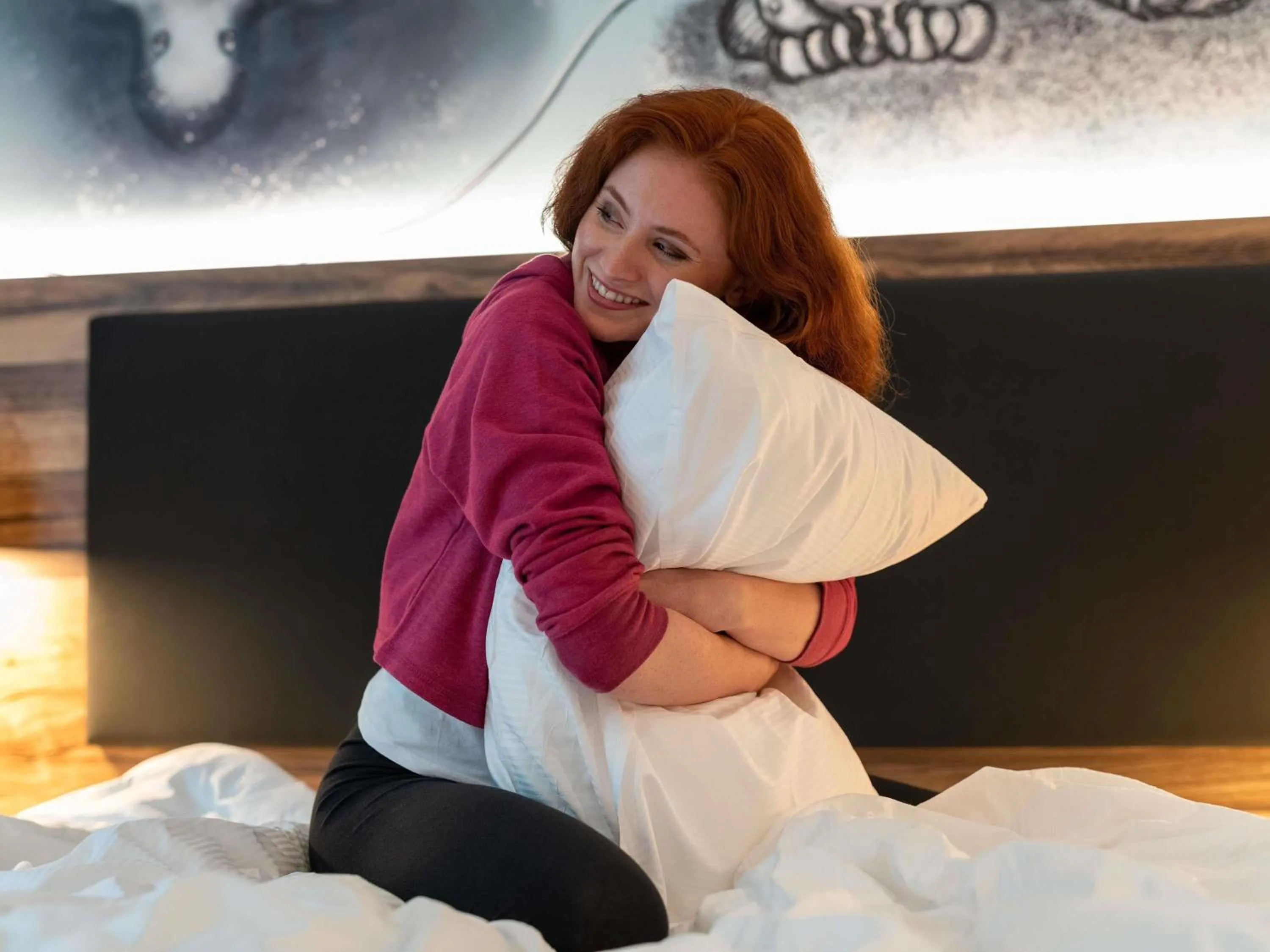 Property building, Bed in ibis Styles Hamburg Barmbek