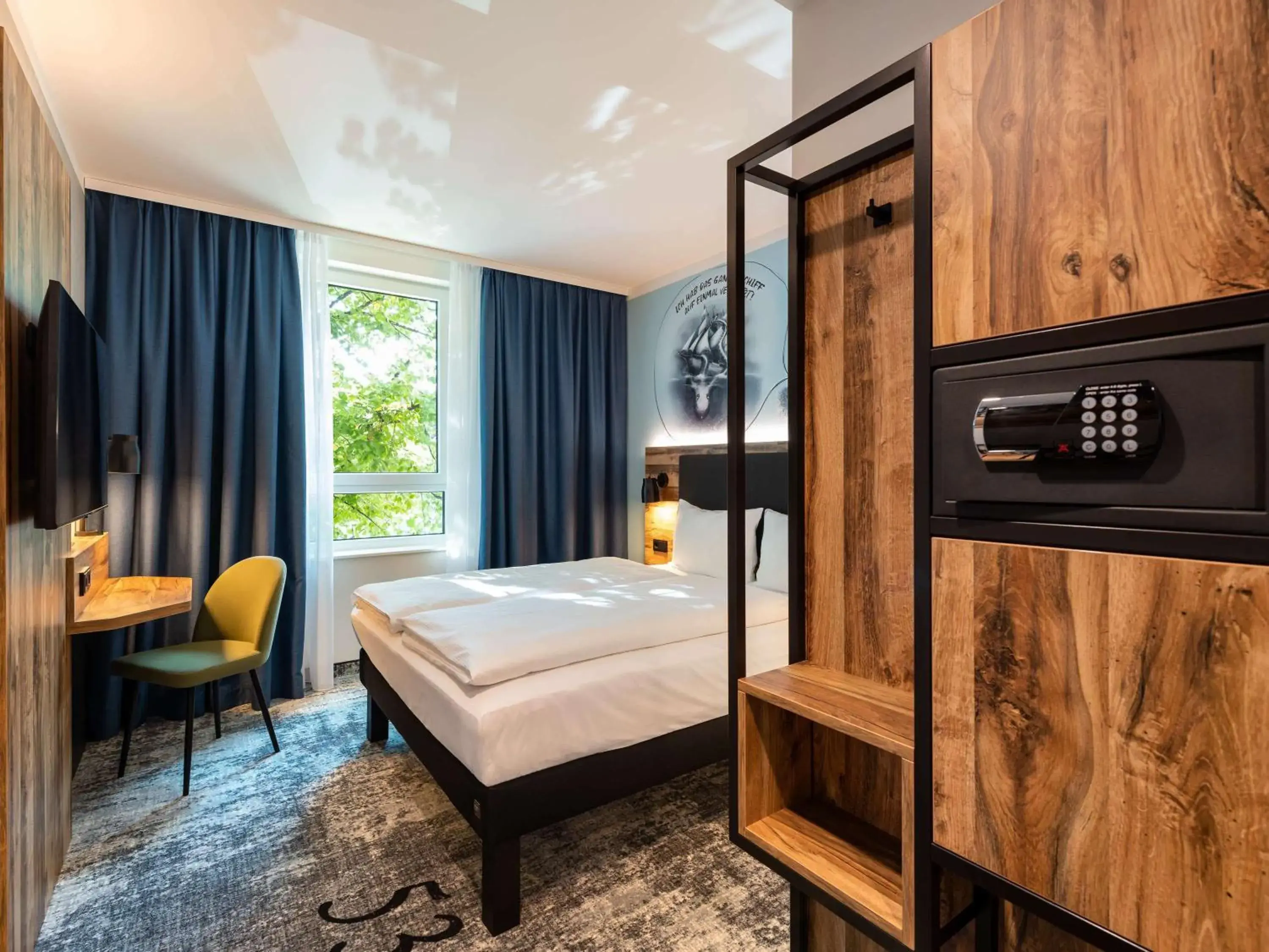 Bedroom, Bed in ibis Styles Hamburg Barmbek Bedroom, Bed in ibis Styles Hamburg Barmbek
