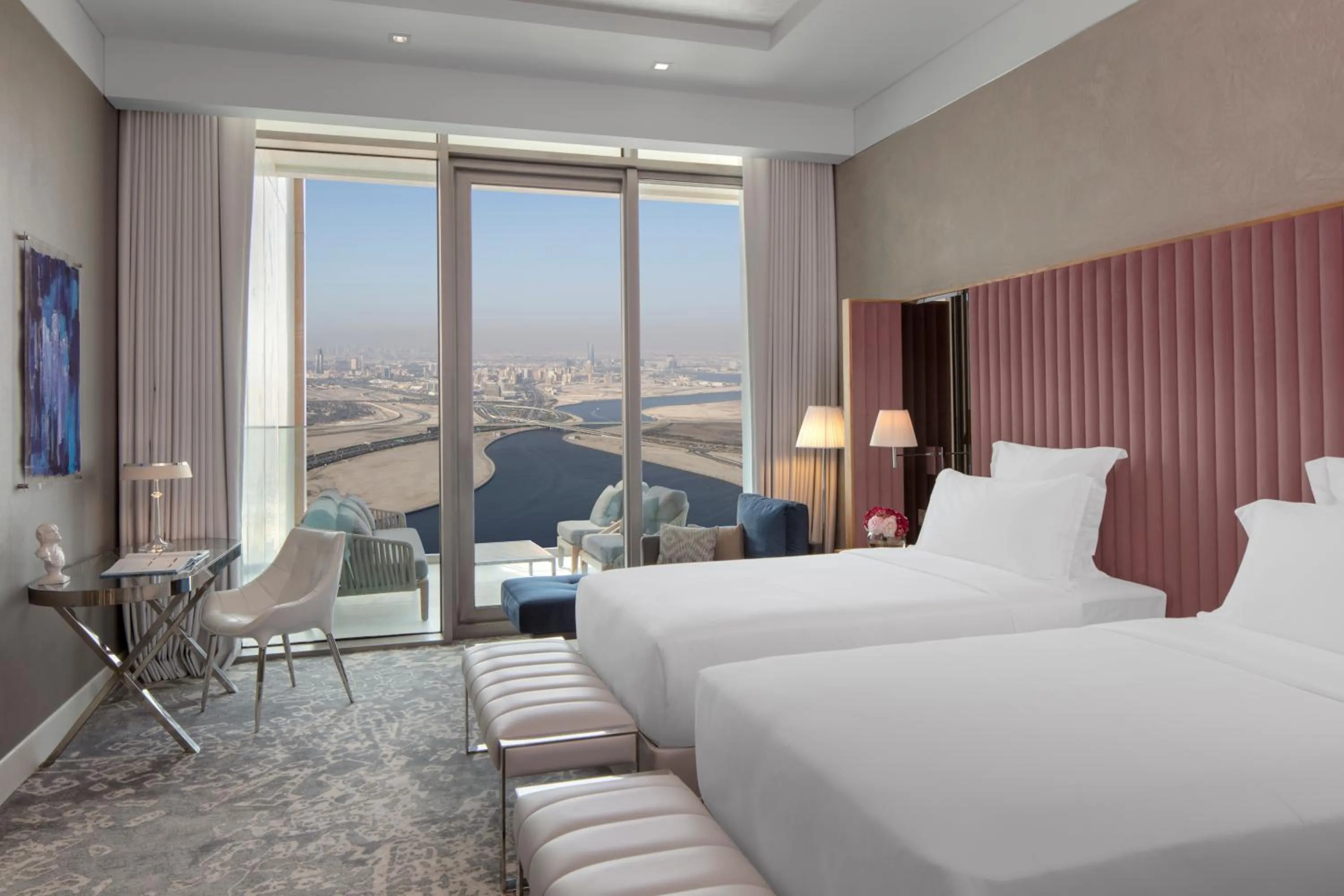 Bed in SLS Dubai Hotel & Residences