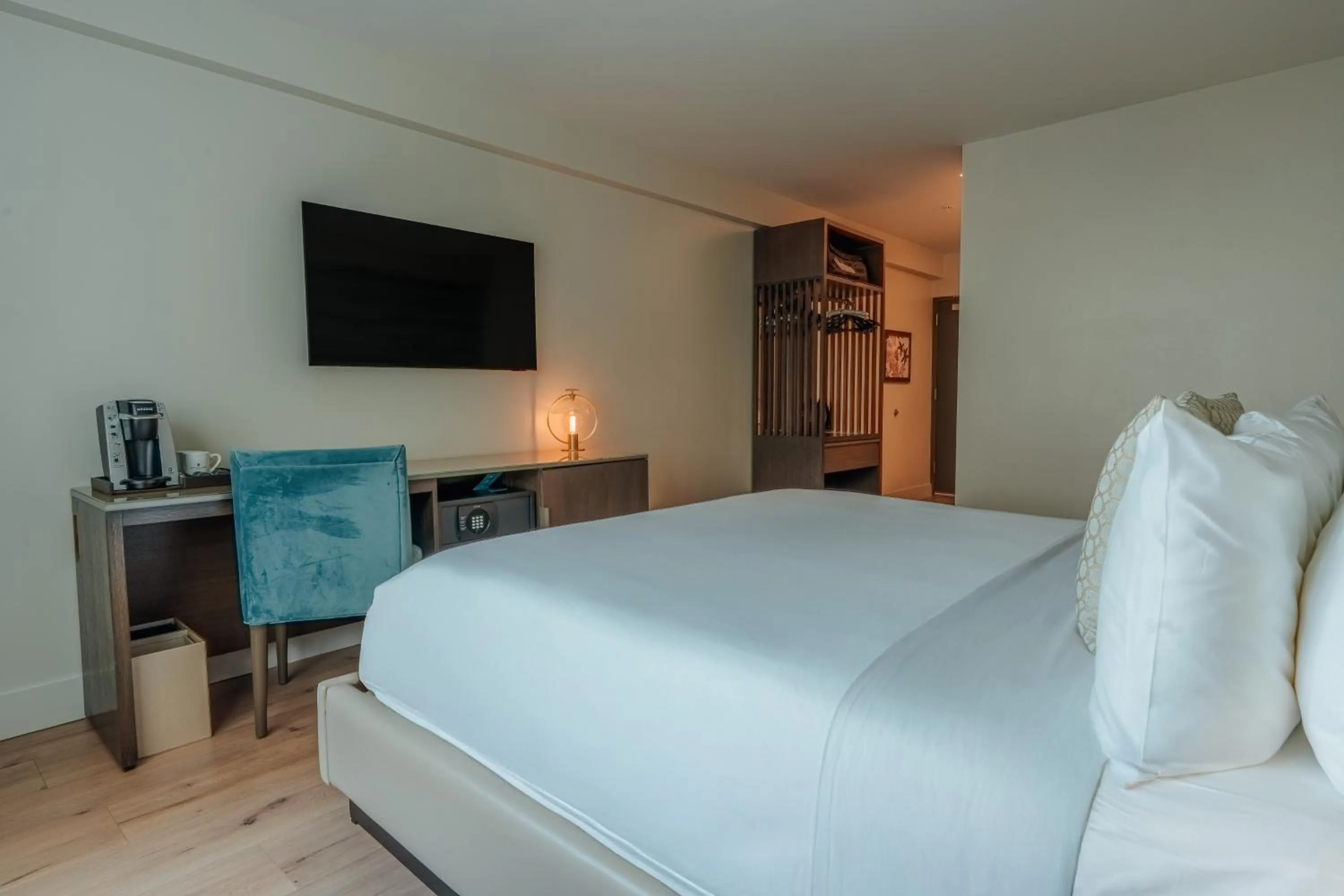 Bed in Iberostar Waves Miami Beach