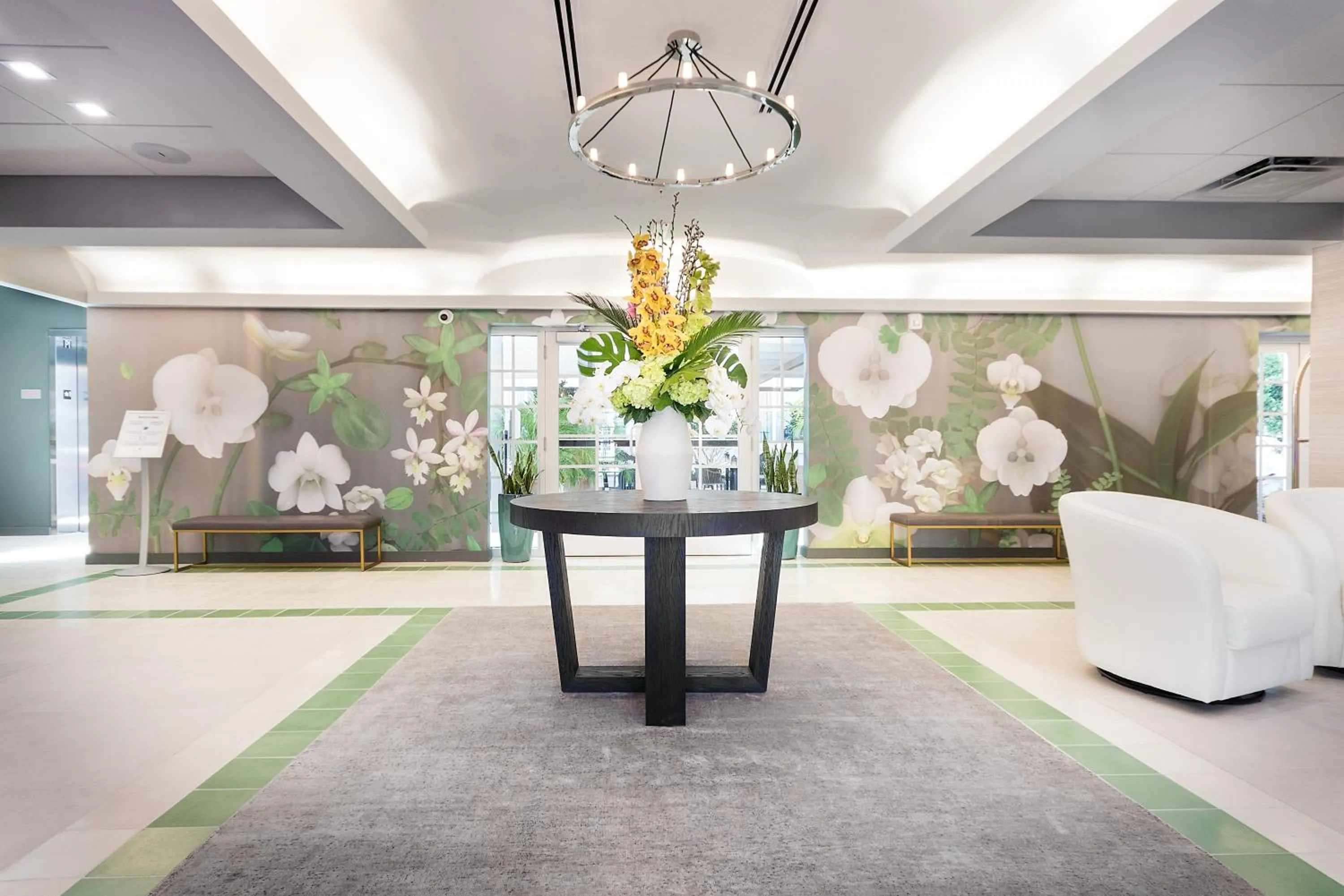 Property building in Iberostar Waves Miami Beach