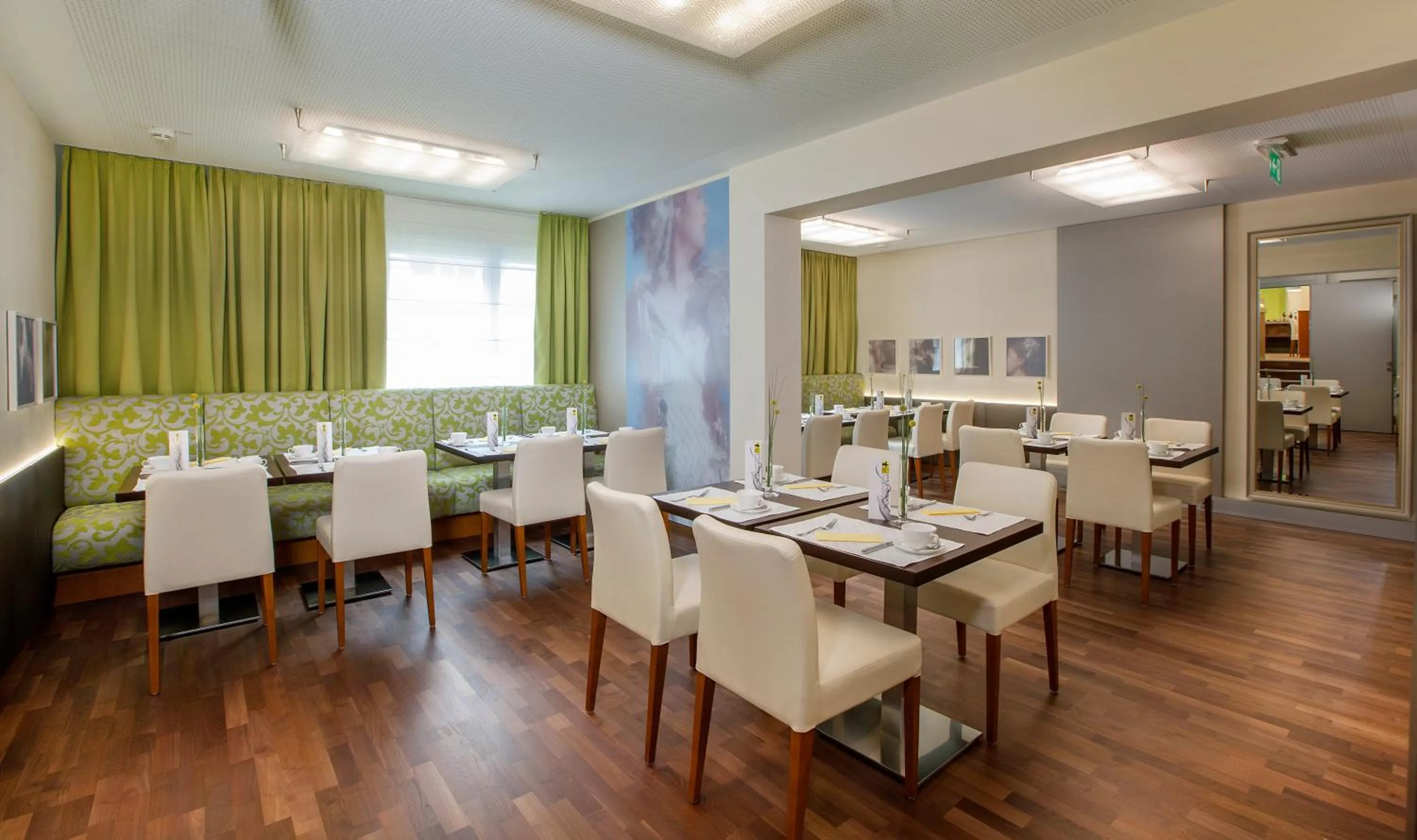 Restaurant/places to eat in Boutique Hotel Das Tigra