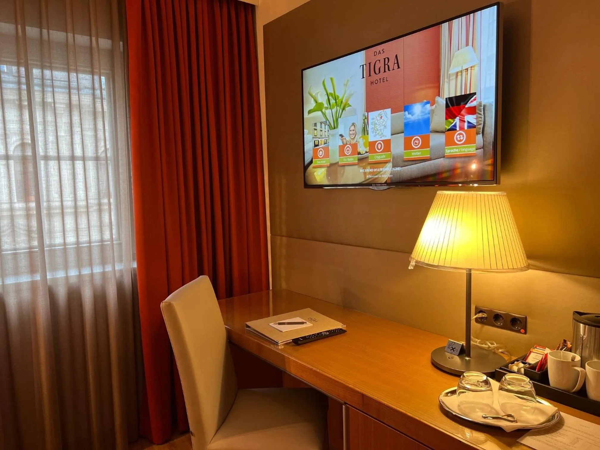 TV and multimedia in Boutique Hotel Das Tigra