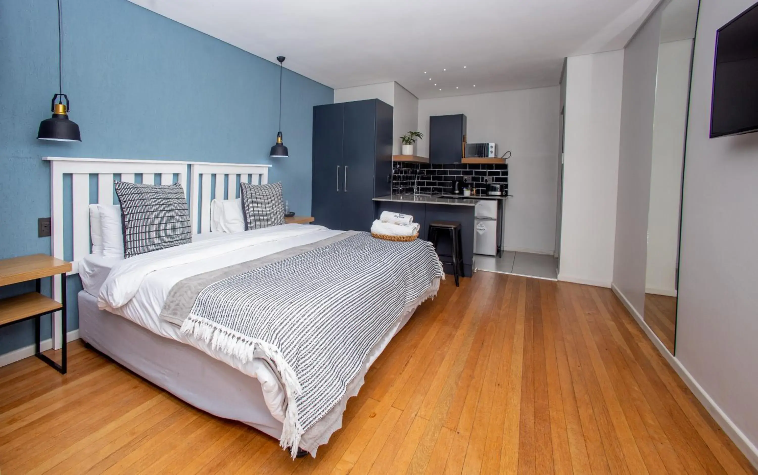 Twin Room in Coral Wood Self Catering Suites and B&B Twin Room in Coral Wood Self Catering Suites and B&B