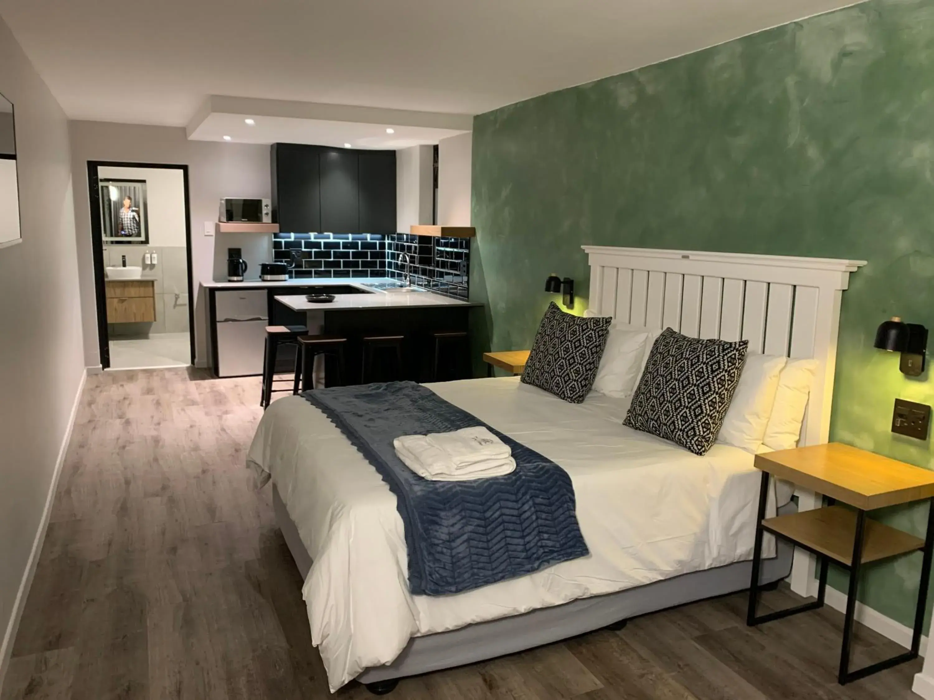 Double Room in Coral Wood Self Catering Suites and B&B Double Room in Coral Wood Self Catering Suites and B&B